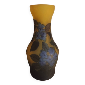 Vase gallé tip