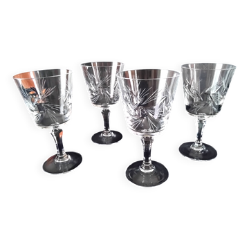 4 Verres à vin en cristal ( de Bohème?)