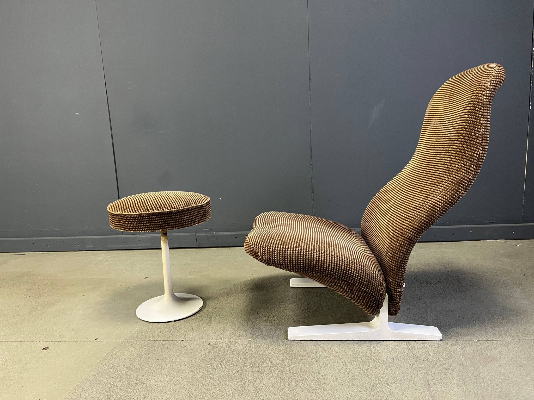 Chaise Concorde F784 de Pierre Paulin, années 1970