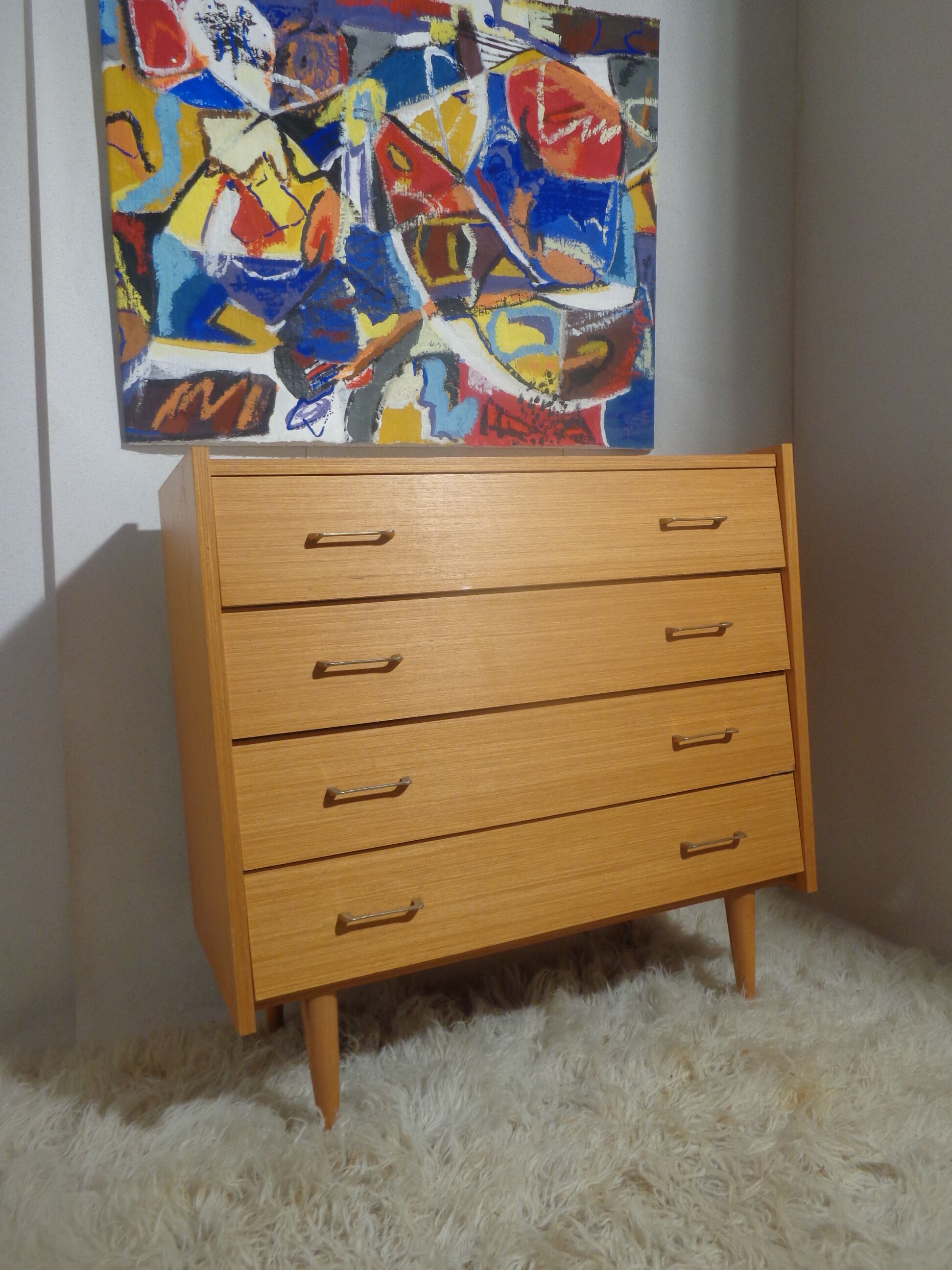 Chest of drawers vintage from the 60s in light wood