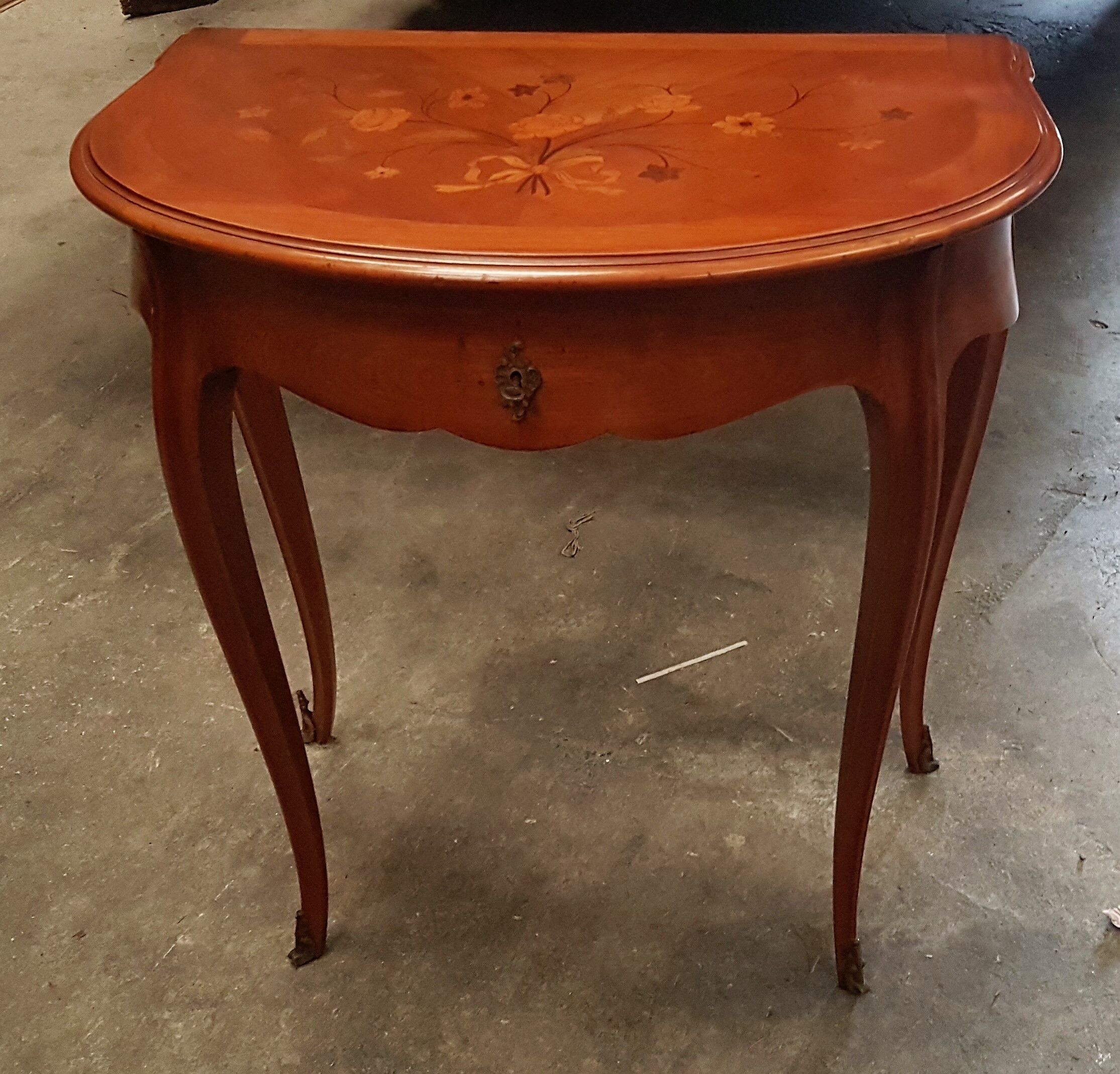 former Table hairdresser console marquetry