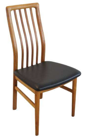 Set van 6 Kai Kristiansen voor Schou Andersen stoelen 'Lille Arden'
