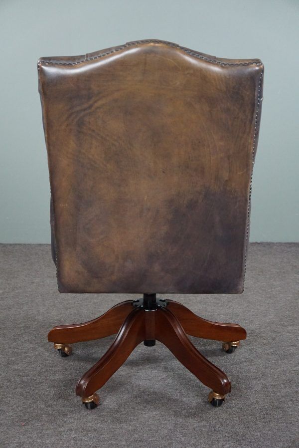 Chesterfield office chair