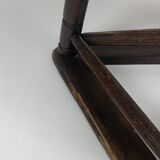 Tabouret tripode en bois ancien pour couteliers, bijoutiers et ouvriers