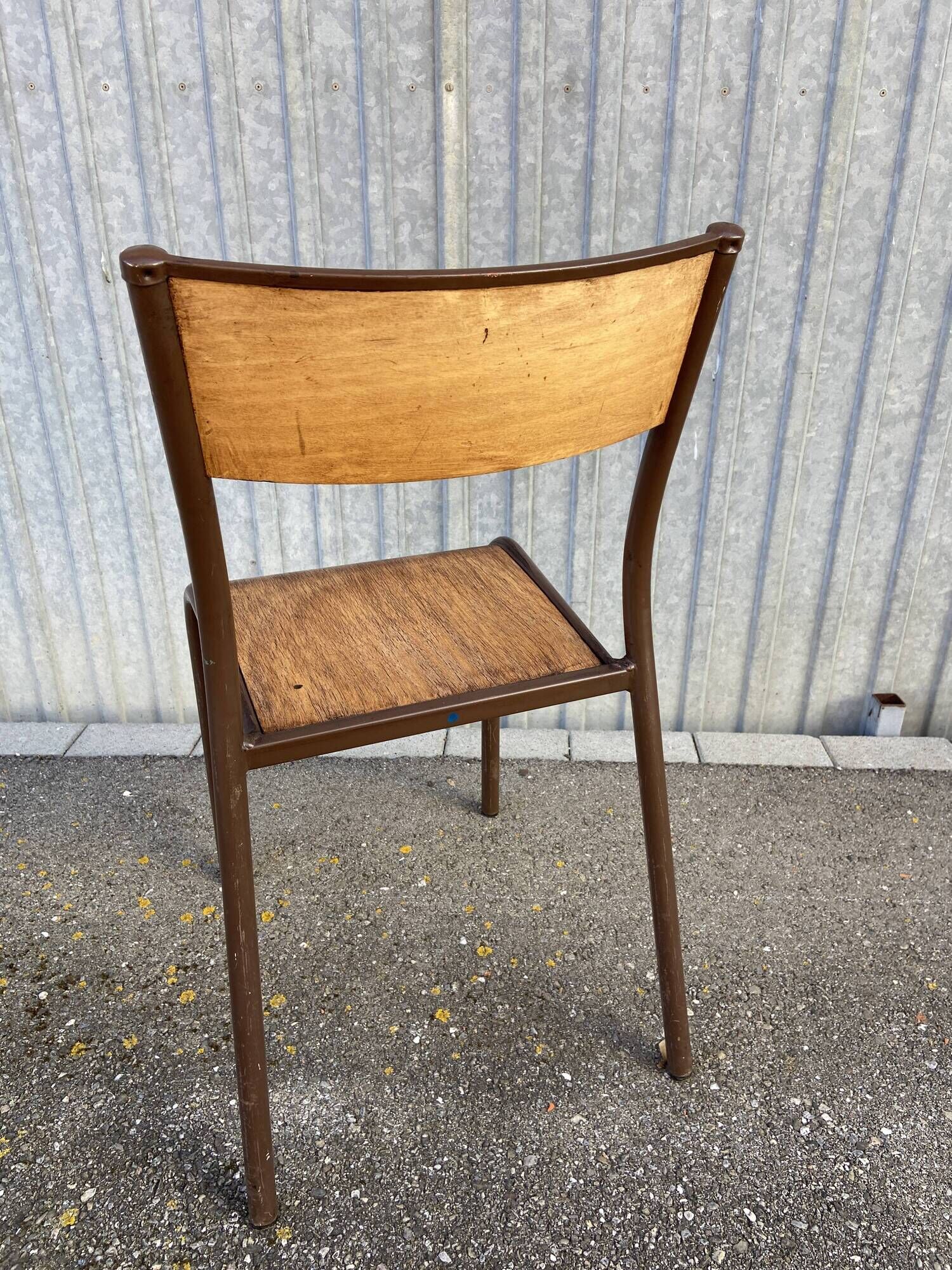Set of 8 vintage industrial school chairs for communities mullca delagrave