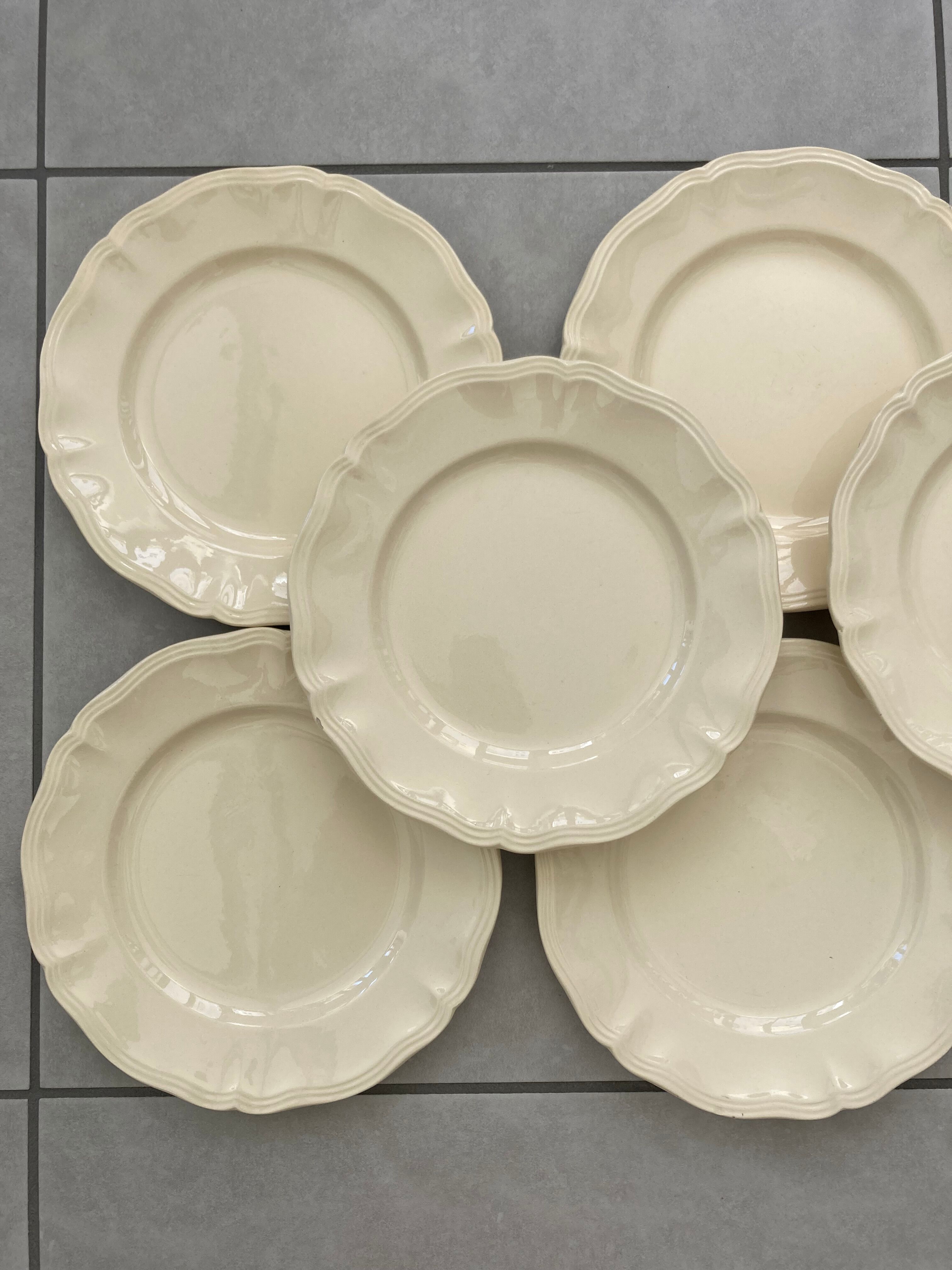 Set of 8 plates ivory Digoin Sarreguemines
