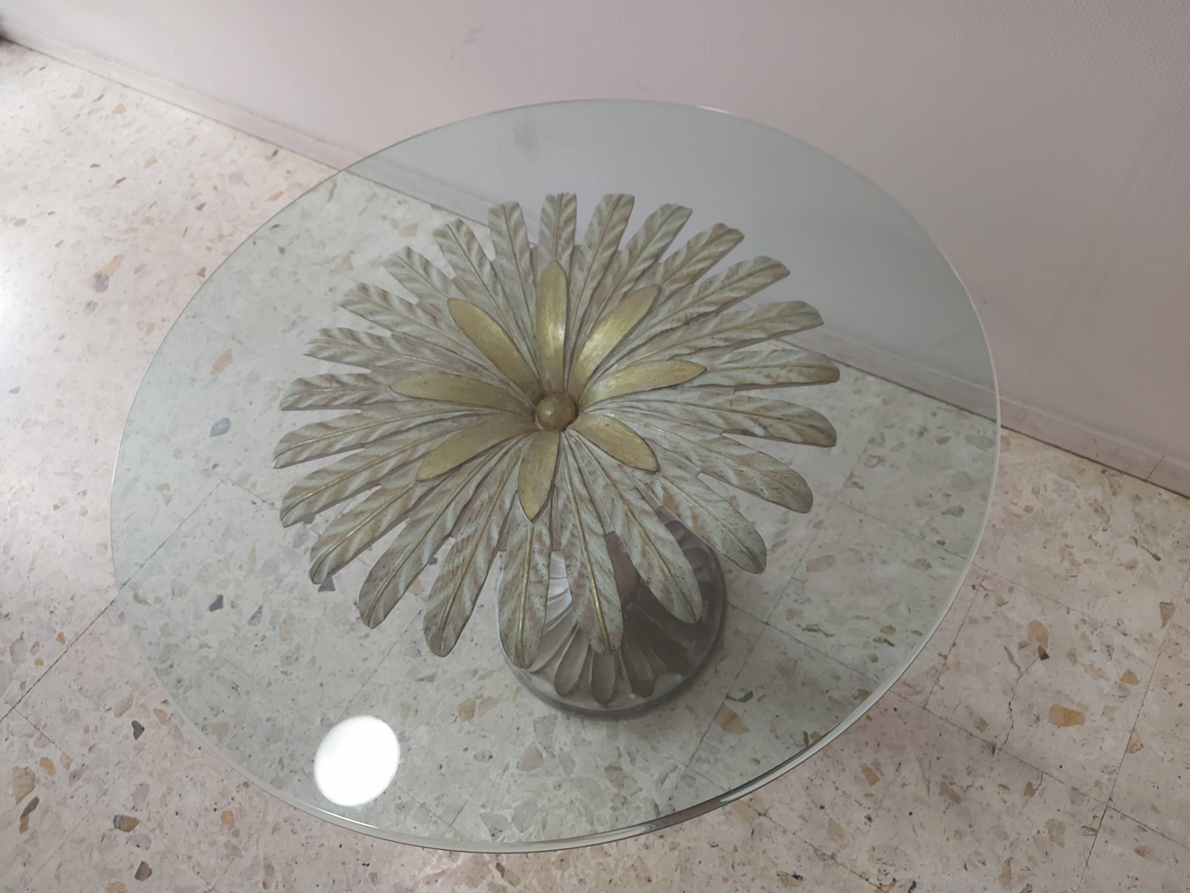 Italian daisy table 60s, 70'S design table Chelini Florence