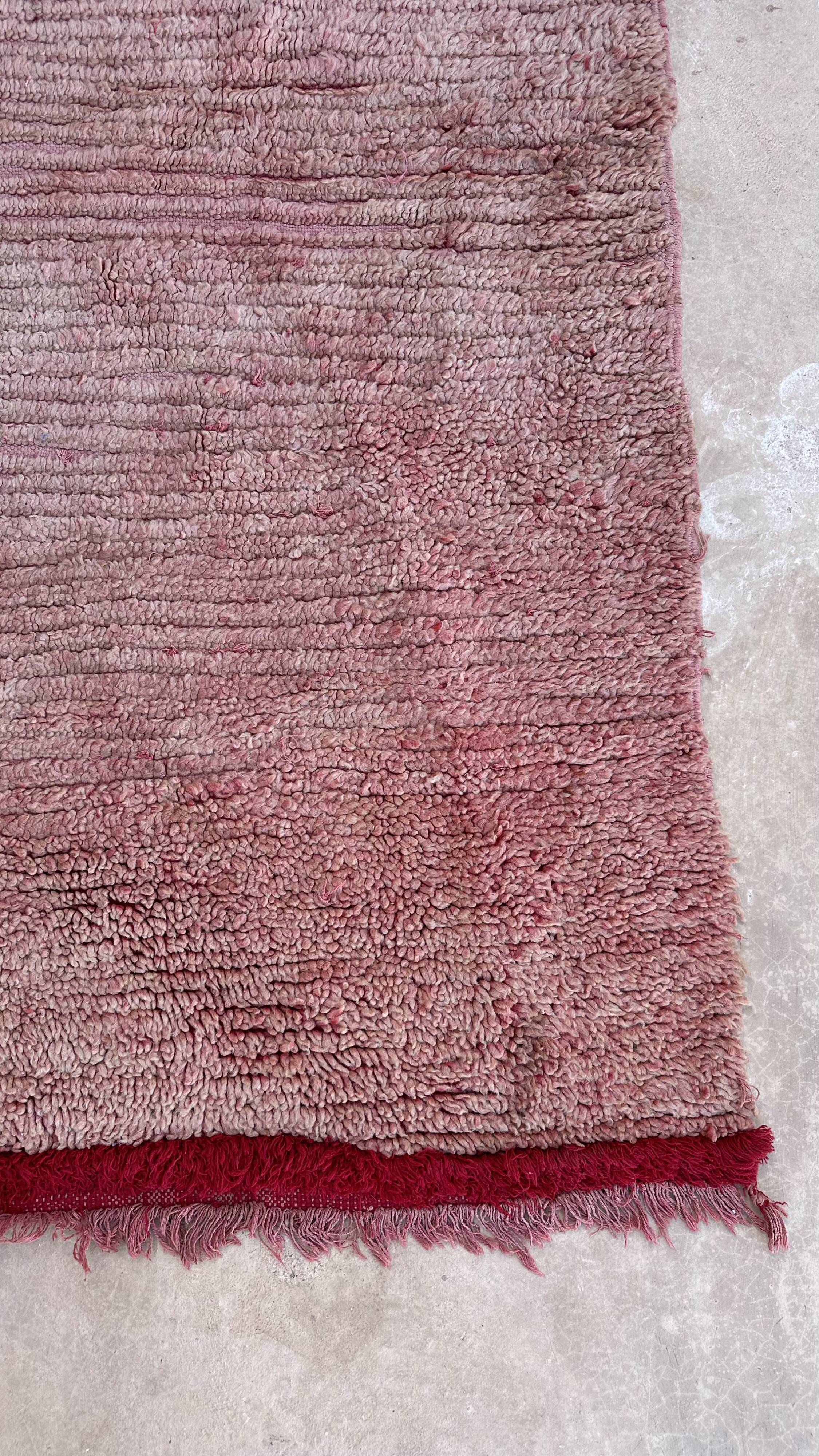 Moroccan red carpet - 108 x 232 cm
