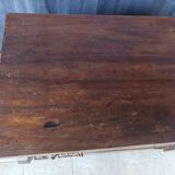 Restoration period chest of drawers in walnut