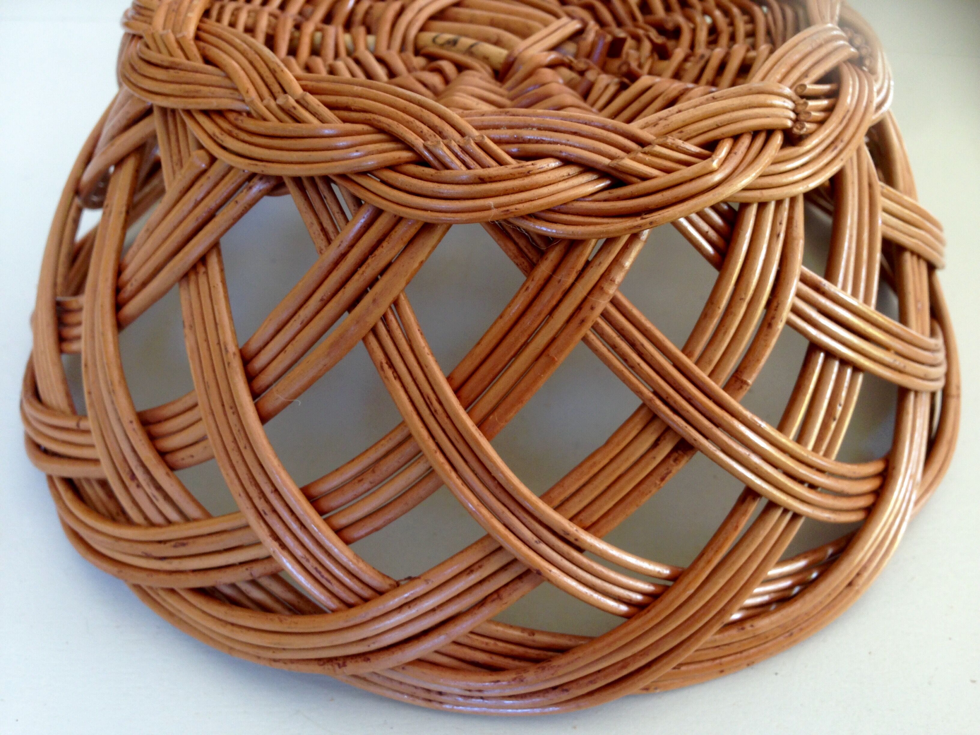 Paire de corbeilles en osier tressé type panière
