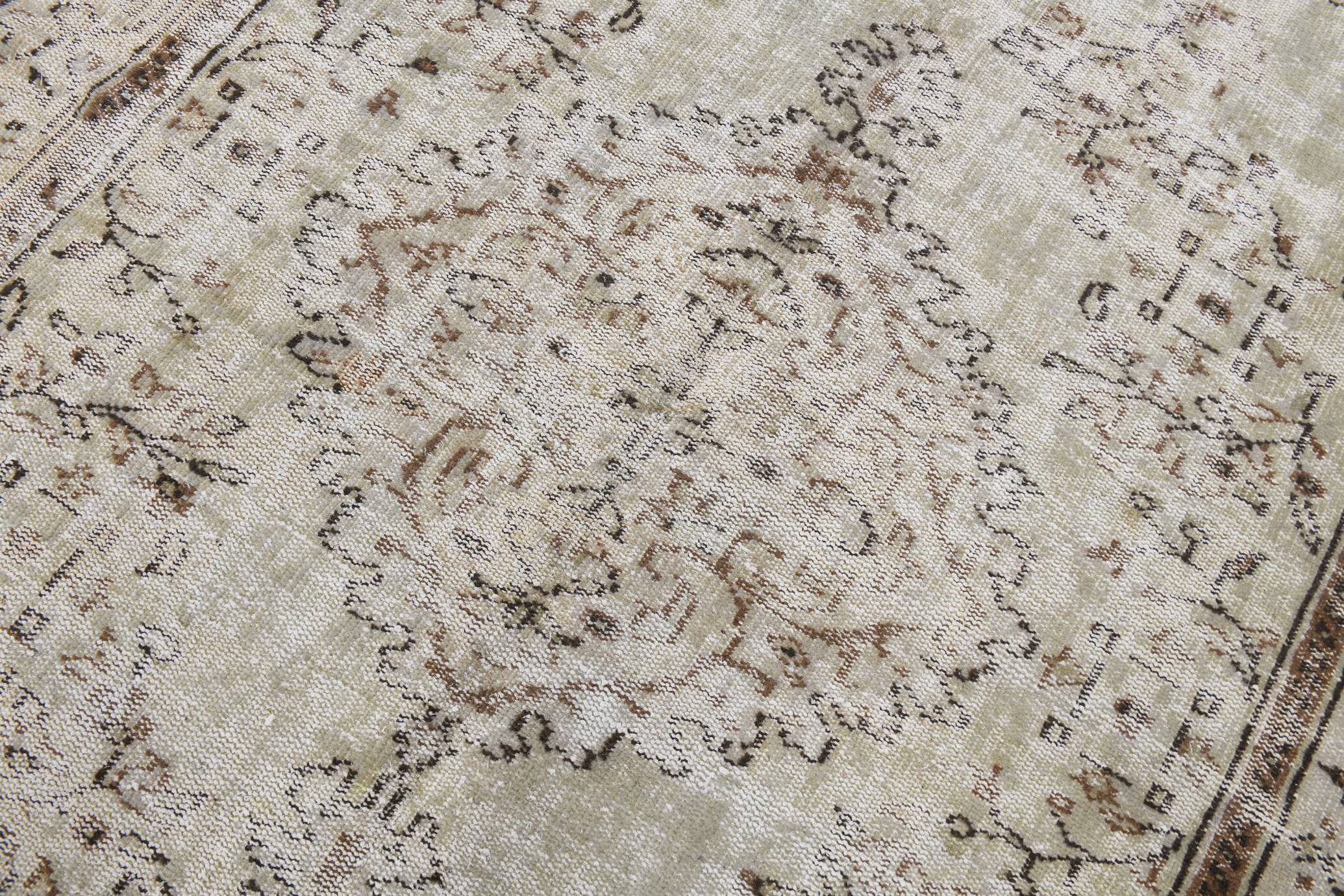 5x9 Brown & Beige Madallion Pattern Vintage Rug, 171x267Cm