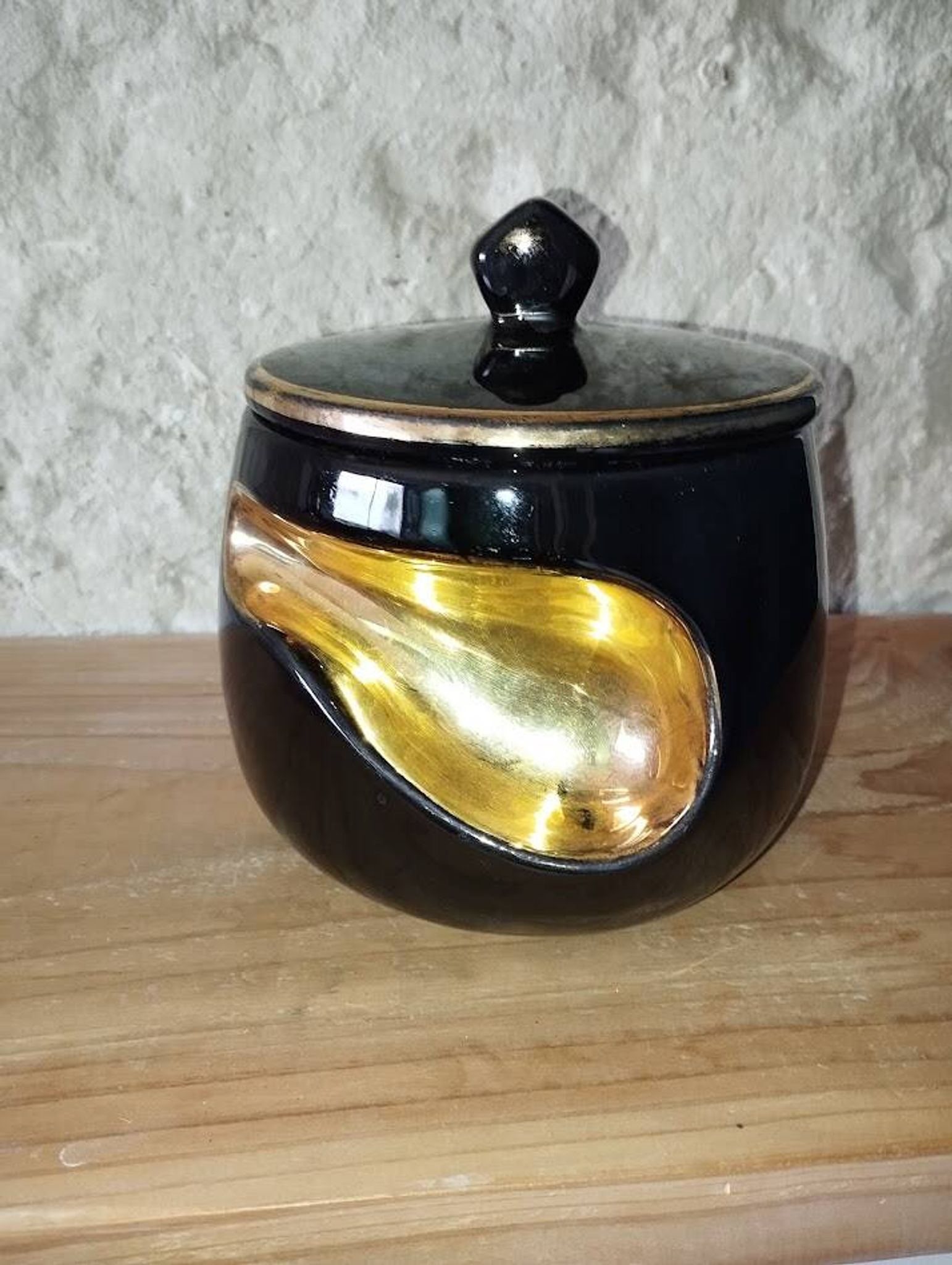 Cendrier Vallauris – Pot à tabac & porte-pipe – Création Réflexe