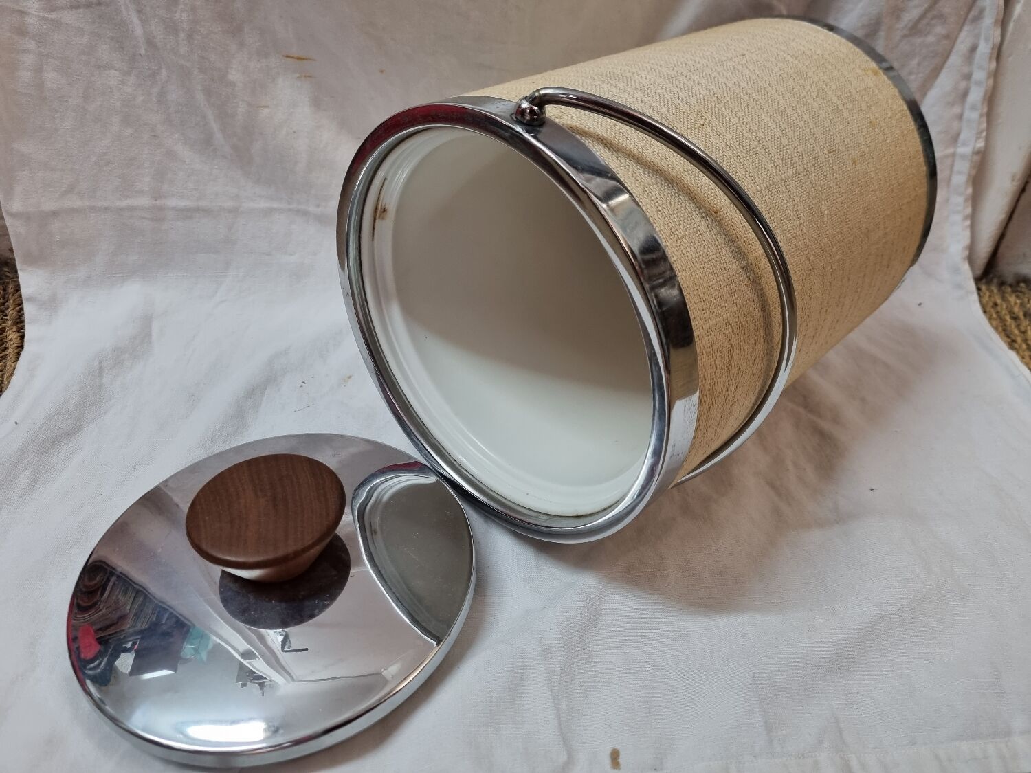 1970 camping ice bucket