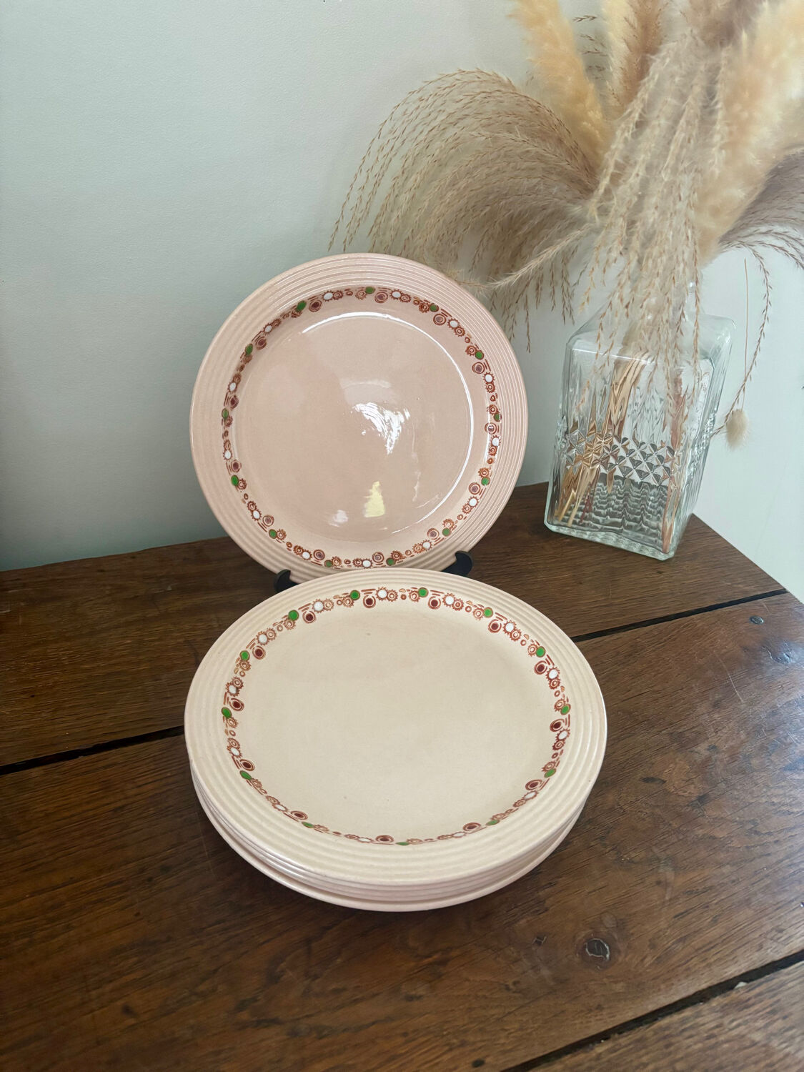 Vintage set of 6 Longwy Betty dessert plates.