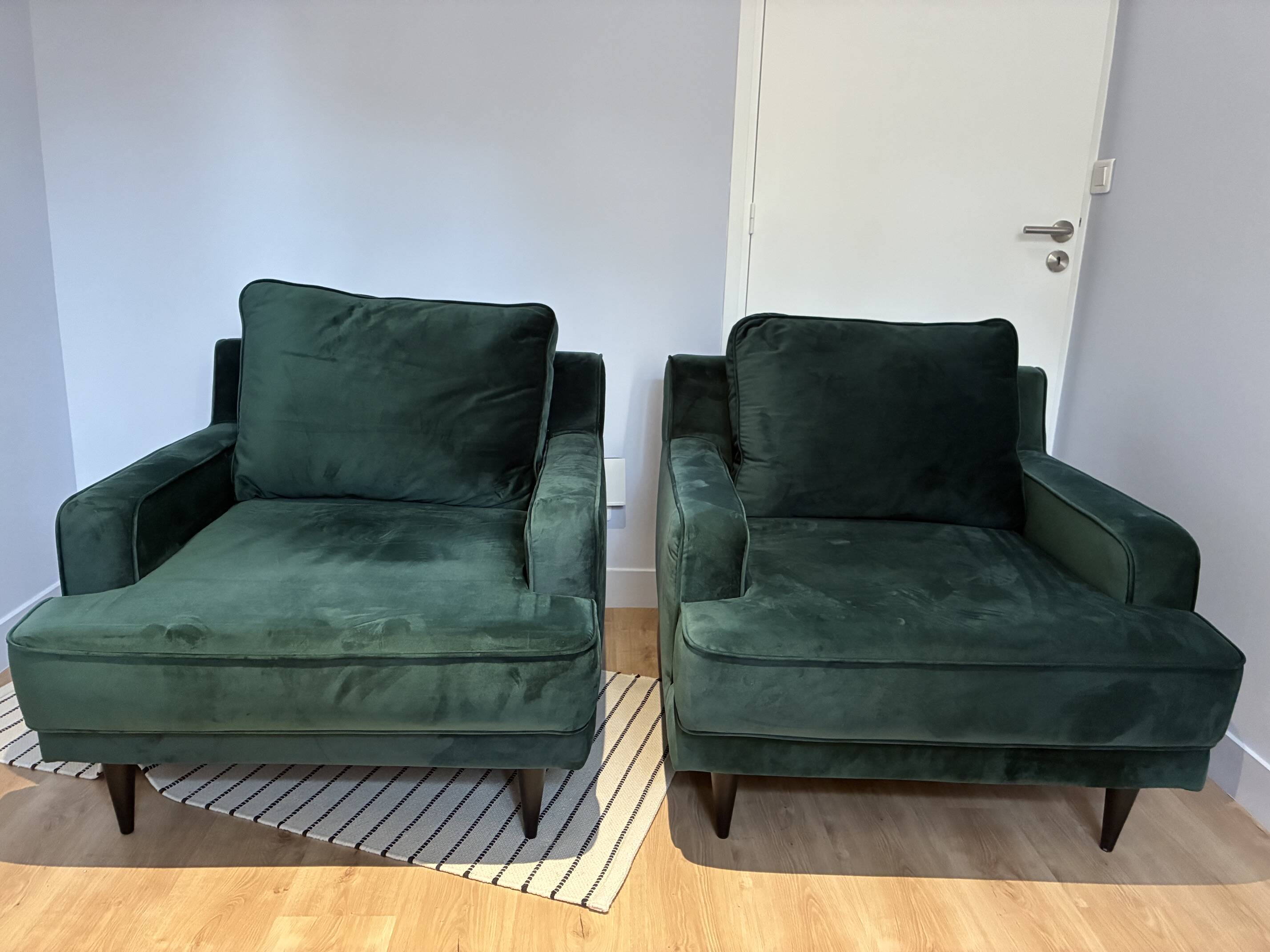 Set of 2 green velvet armchairs Camif