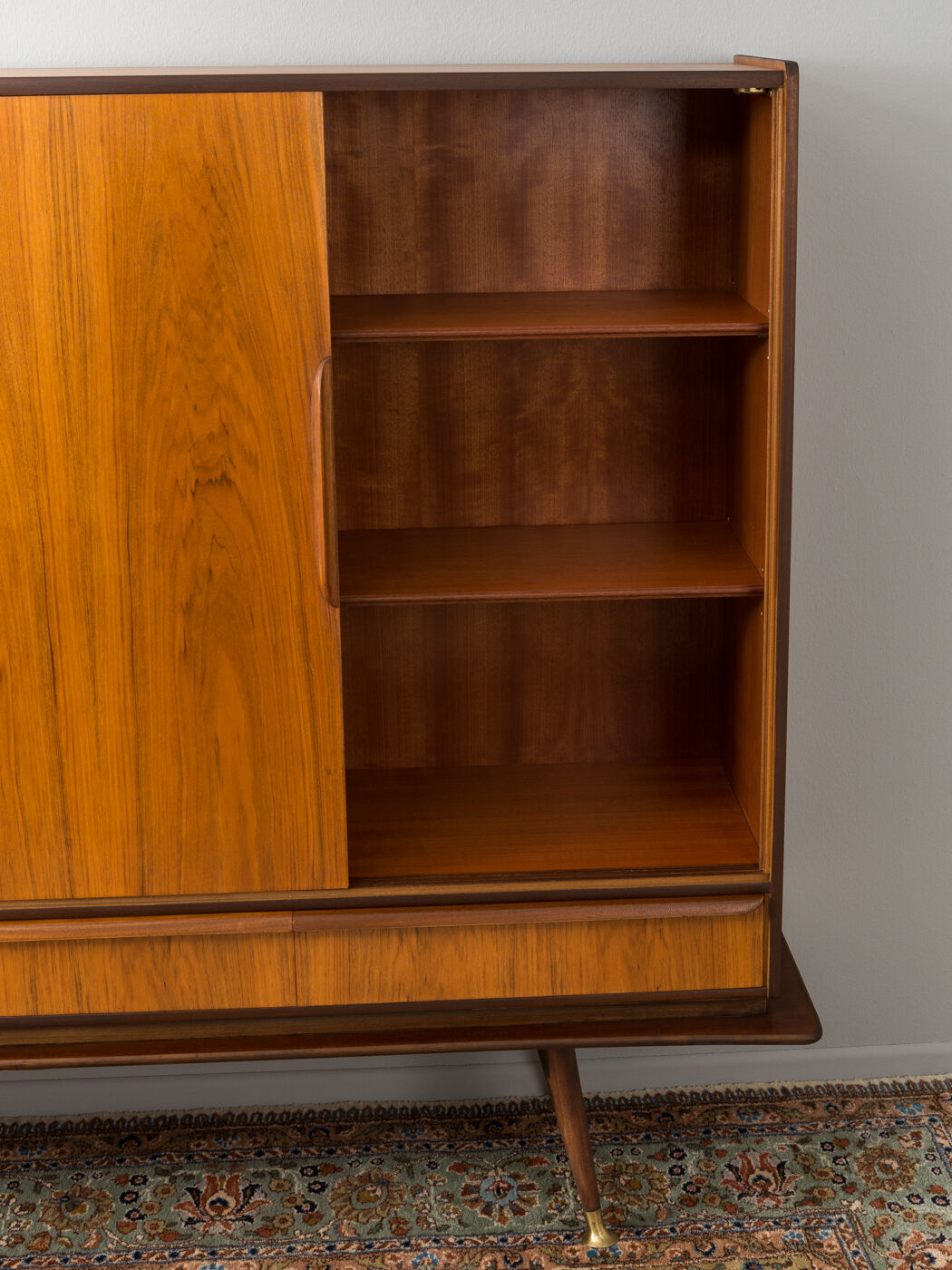 Buffet TV cabinet from the 1950s