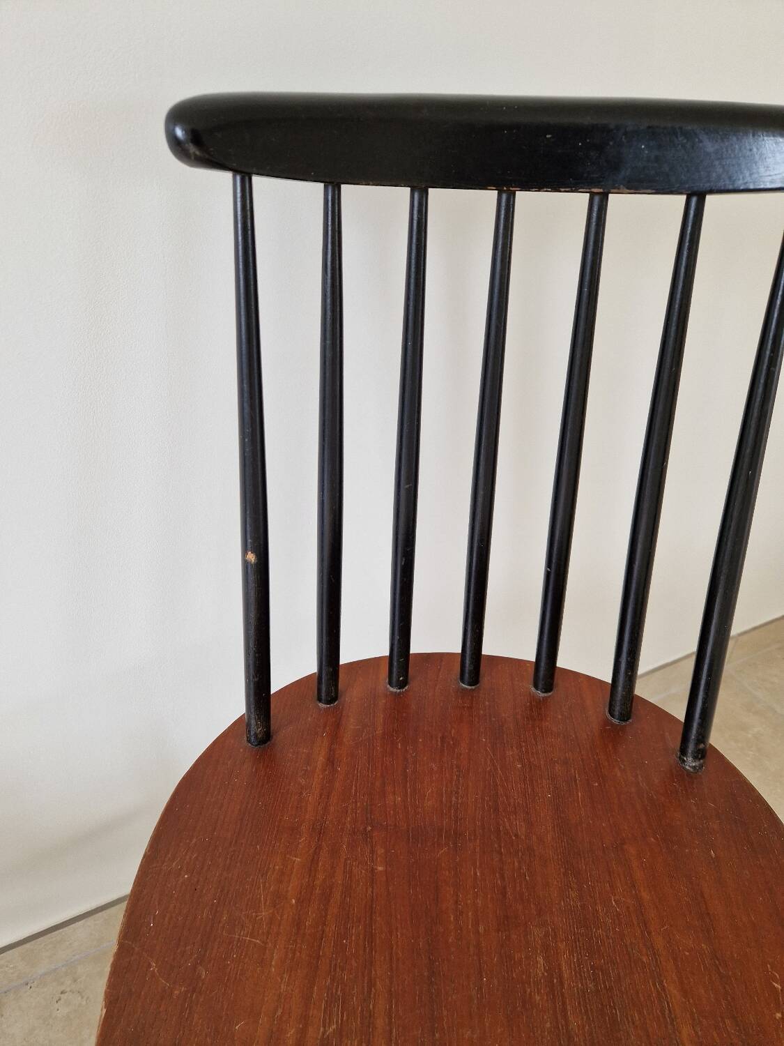 Pair of vintage Scandinavian design chairs from the 50s/60s. Model Fa