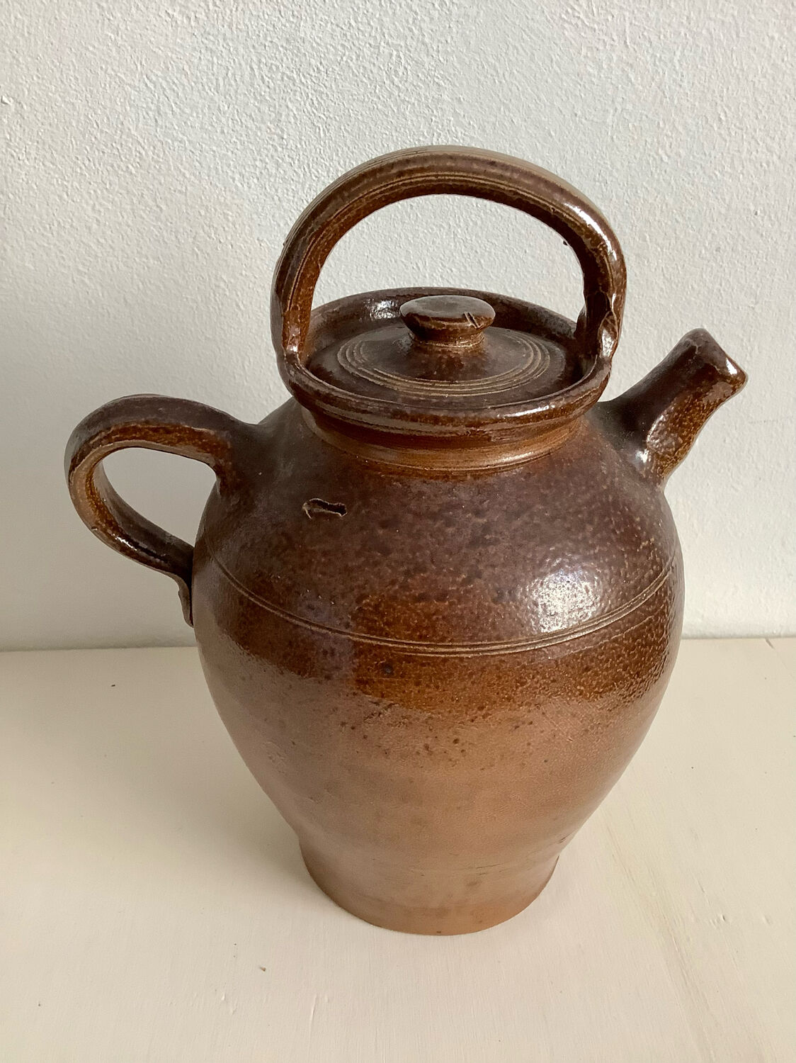 Provencal jug