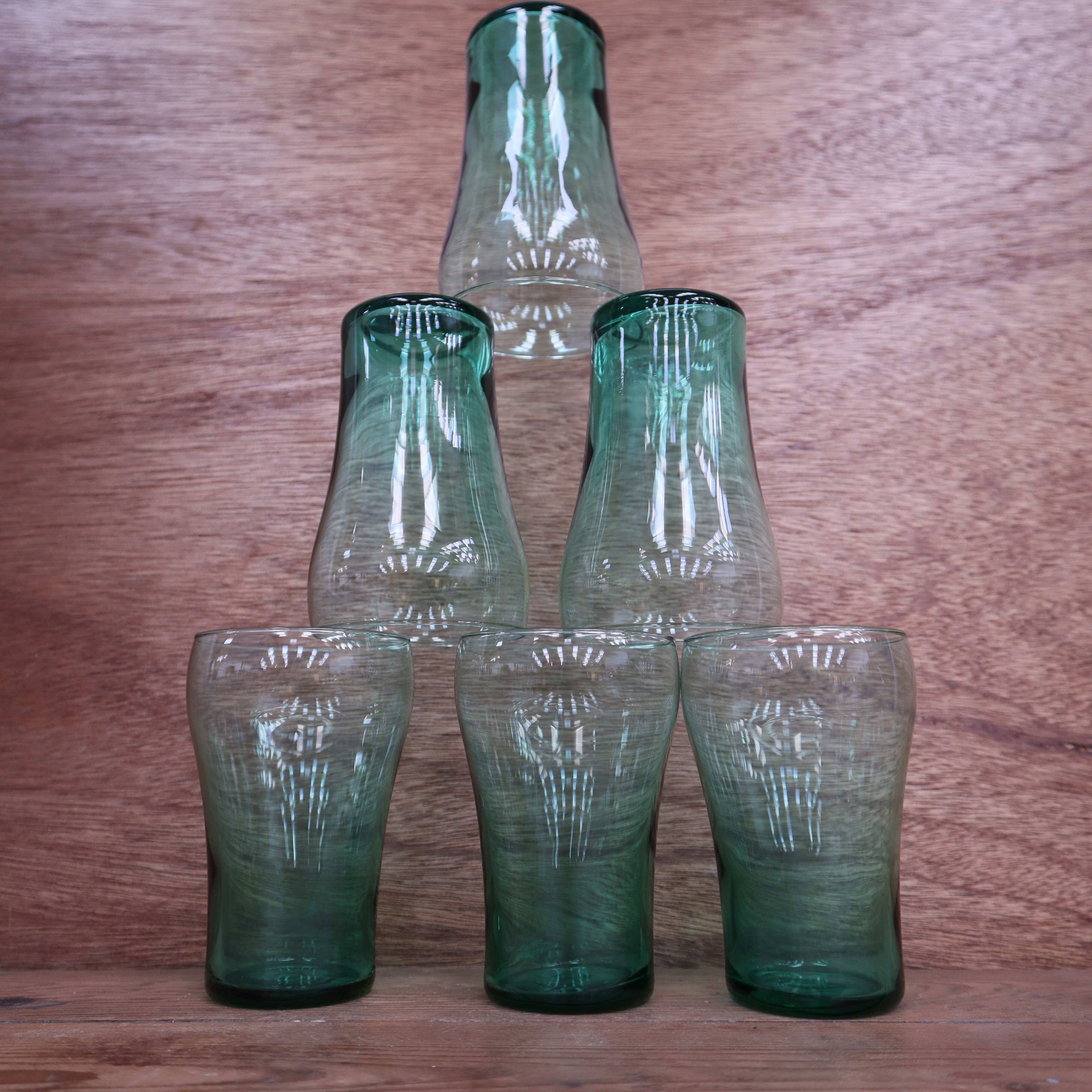 Set of 6 green glass glasses 1970