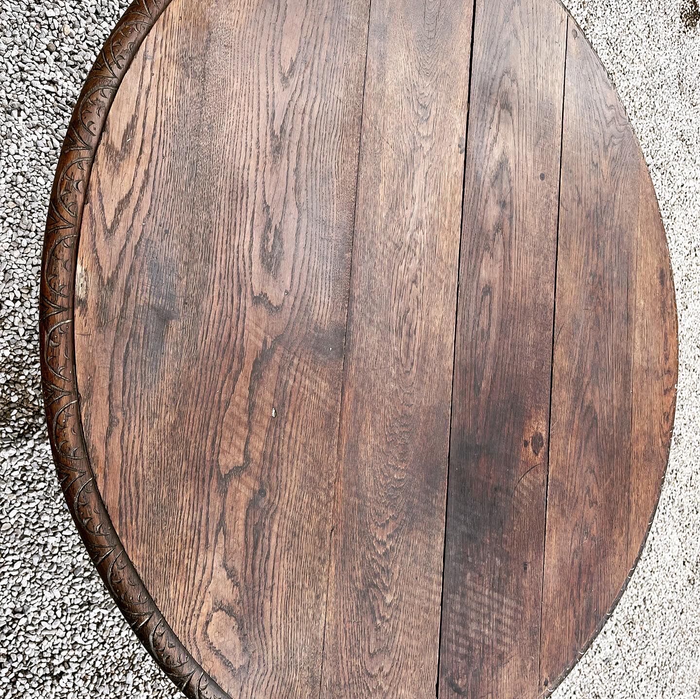 Dining table with 1930/40 system