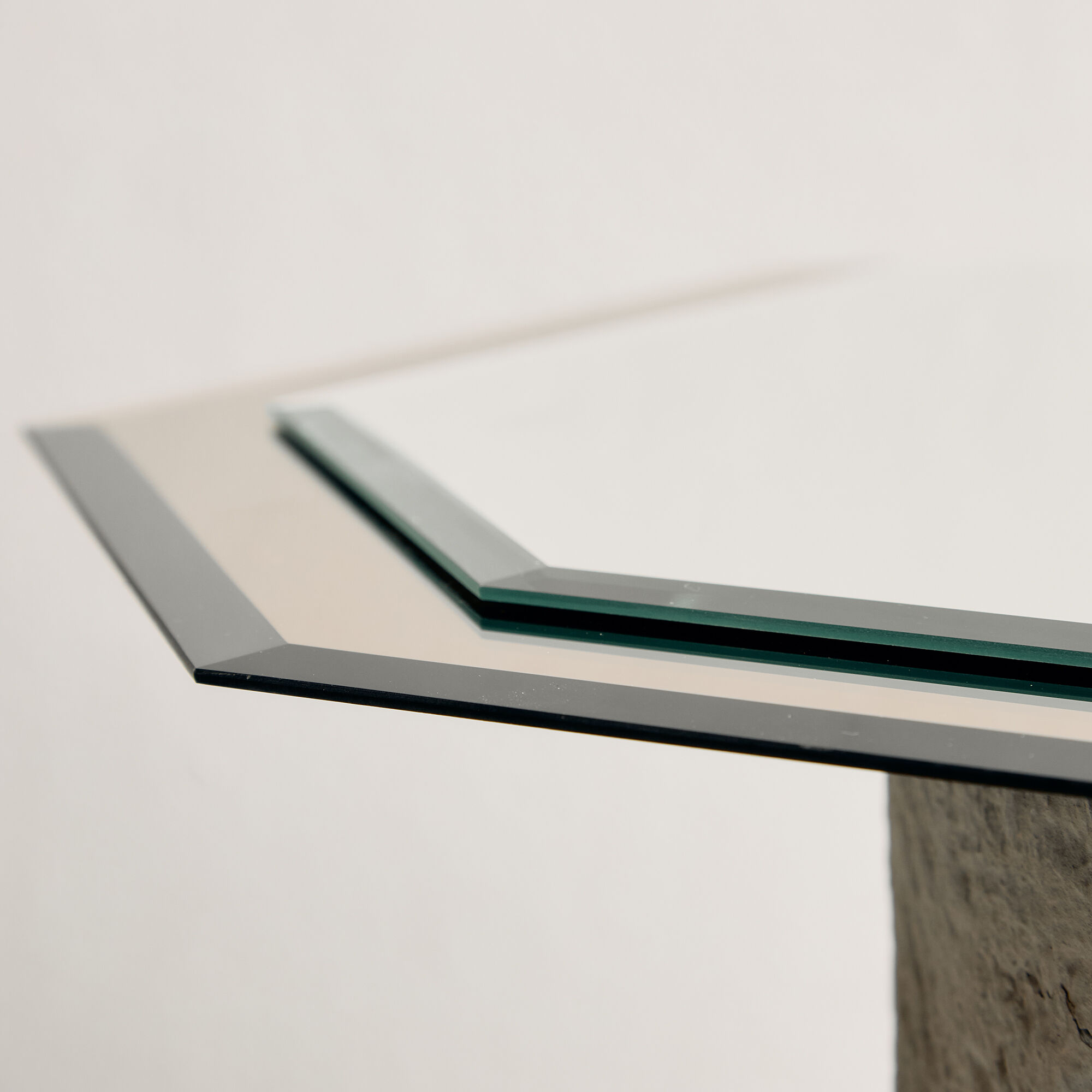 Octagonal mirror
