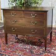 Commode anglaise en acajou et chêne, début XXème