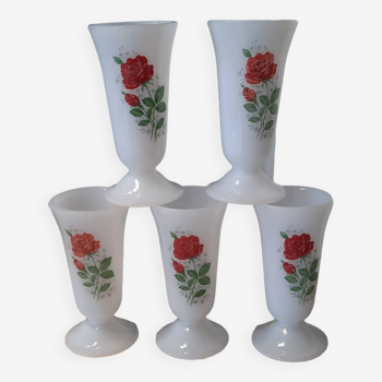 Mazagrans in white glass vintage floral pattern