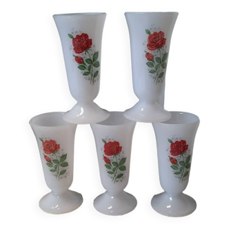 Mazagrans en verre blanc motif floral vintage