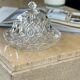 Plat et cloche en cristal