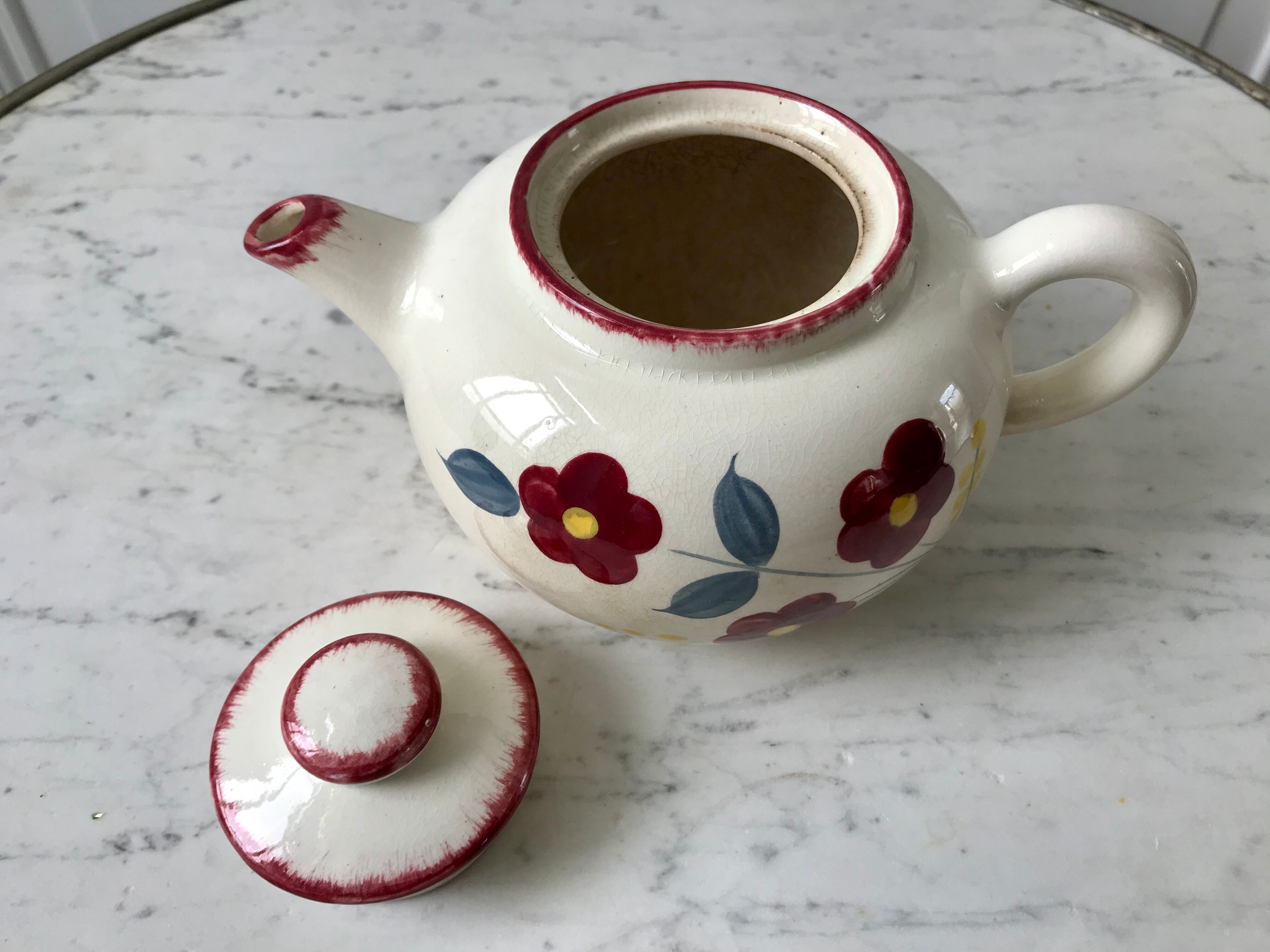 Teapot Salins model "Musette" years 20-30