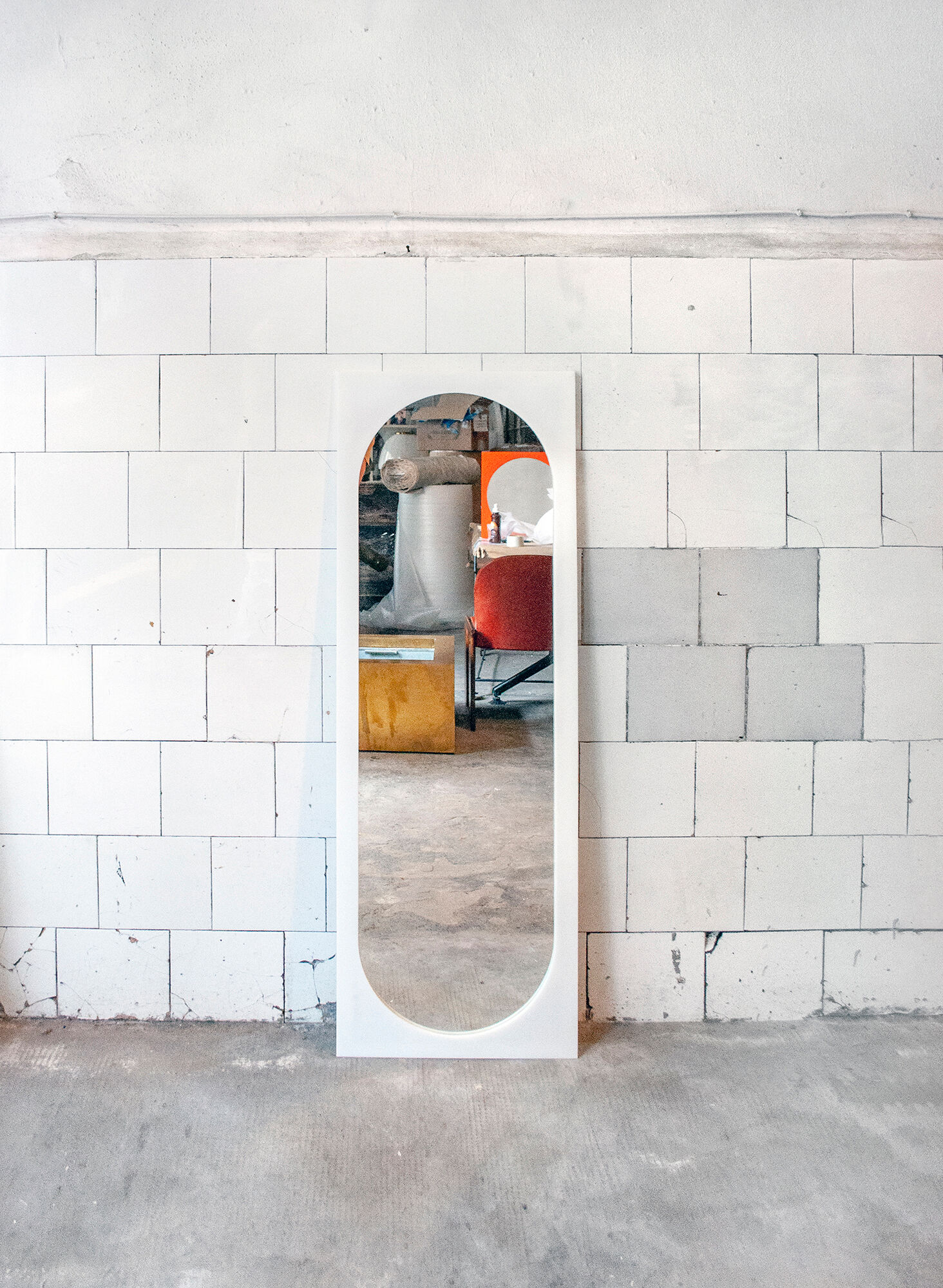 Mirror Model 4724/5 by Gino Colombini for Kartell Year 1972