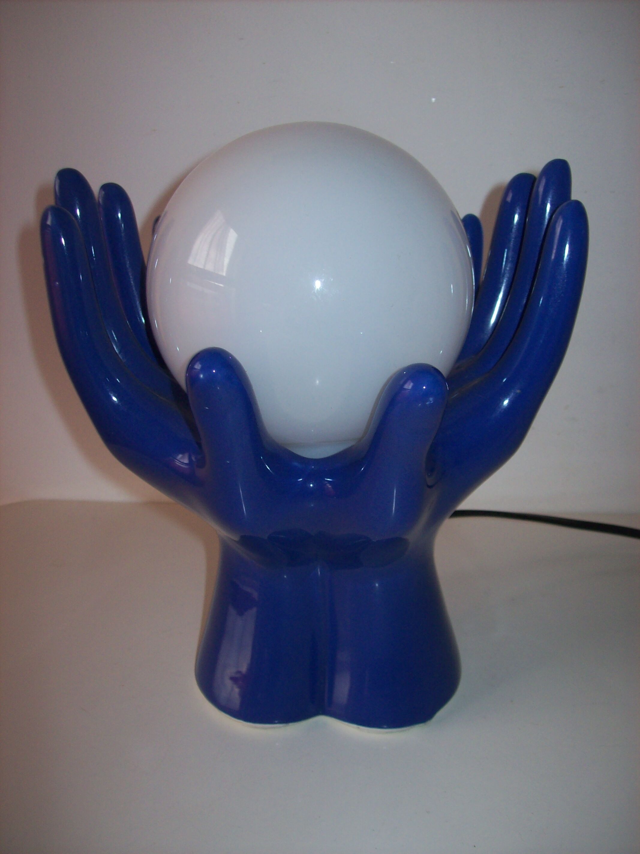 Vintage hand lamp in ceramic and opaline