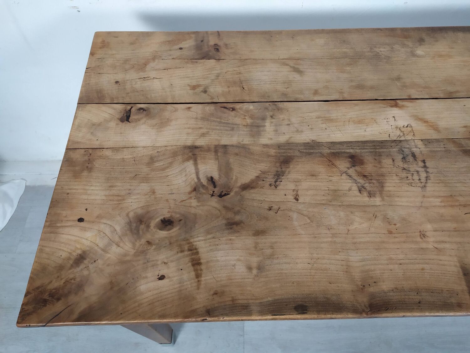 Table de ferme bistrot