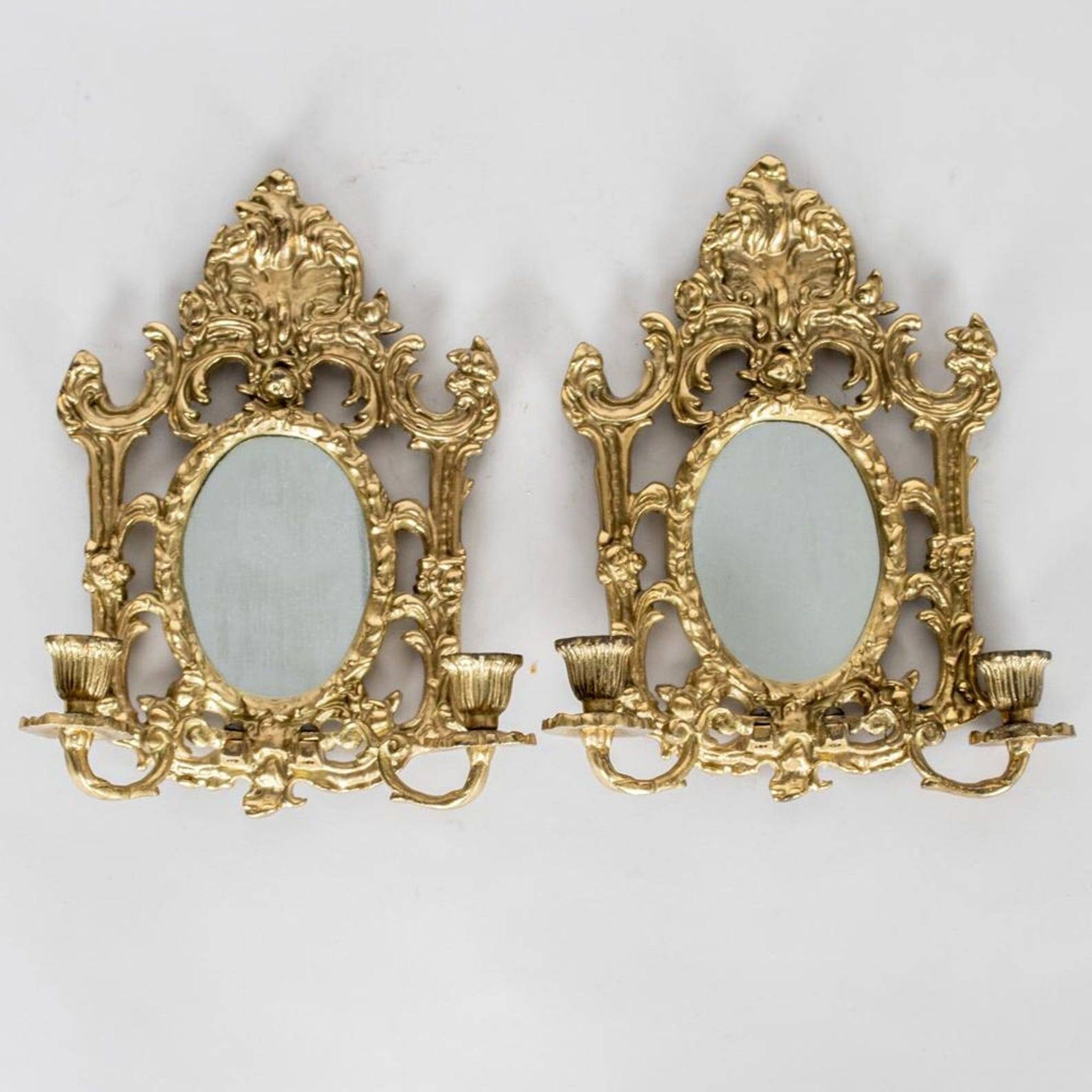 Paire de appliques murales en laiton antique avec miroir