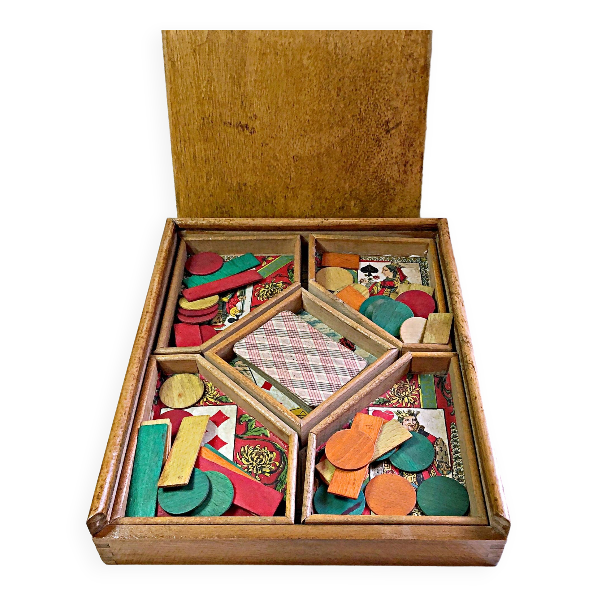 Yellow dwarf game wooden box manufactured by jlr paris early 20th century