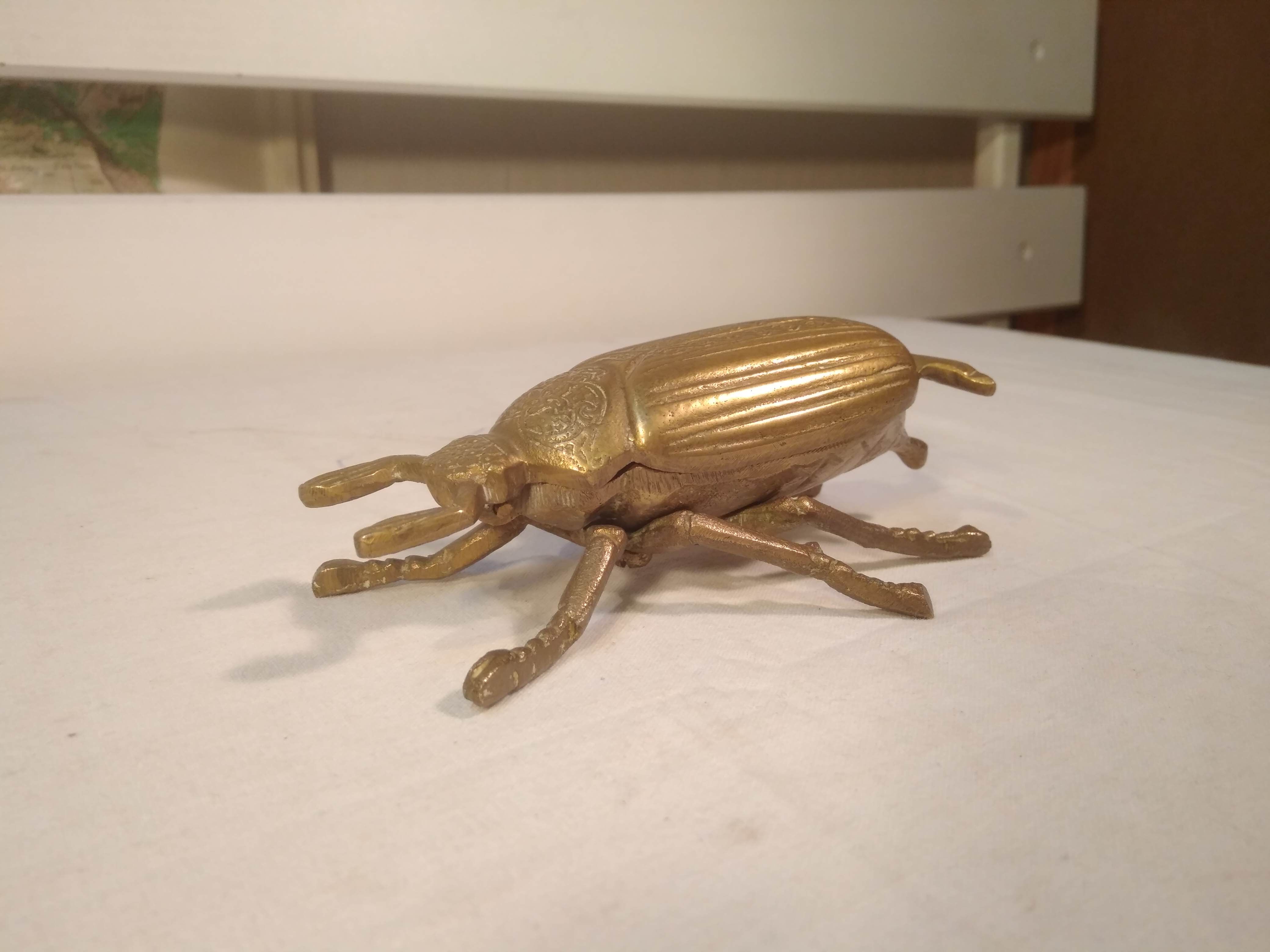 Old brass beetle - ashtray - Matchbox - 50s