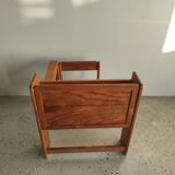 Foldable pine children's desk