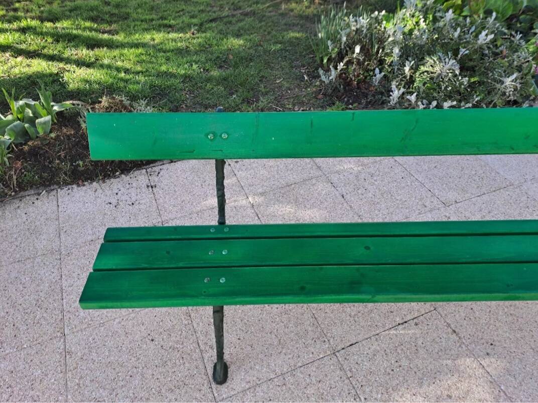 Large wooden and cast iron garden bench 224 cm