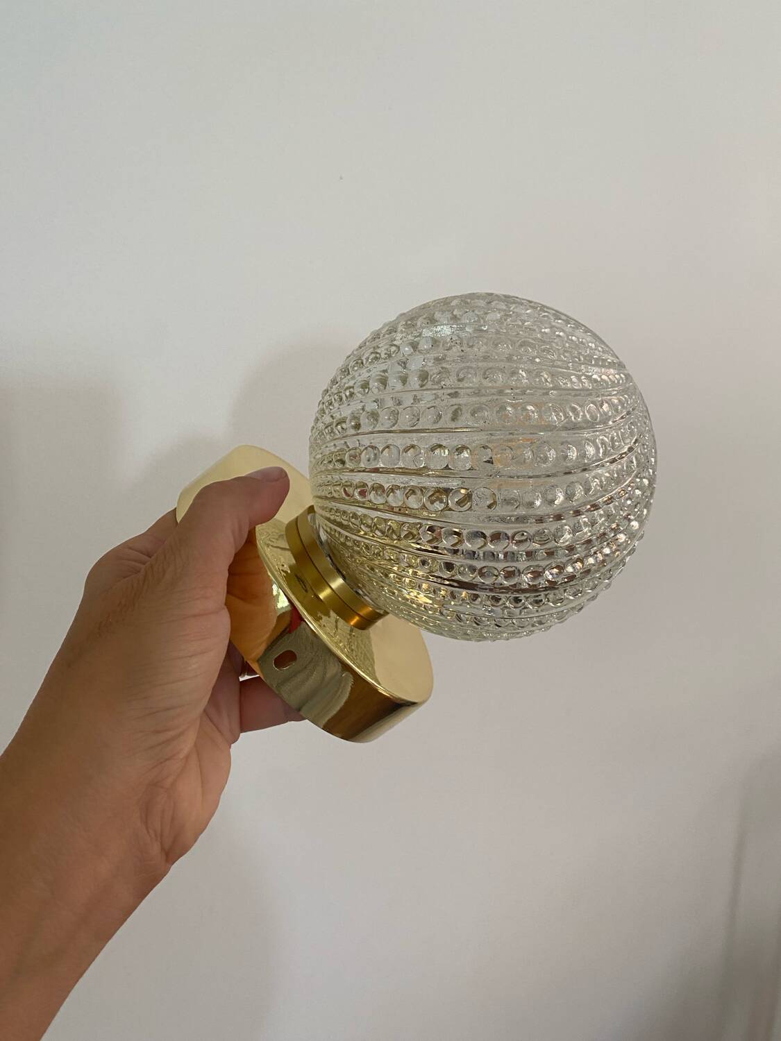 Wall lamp with vintage globe