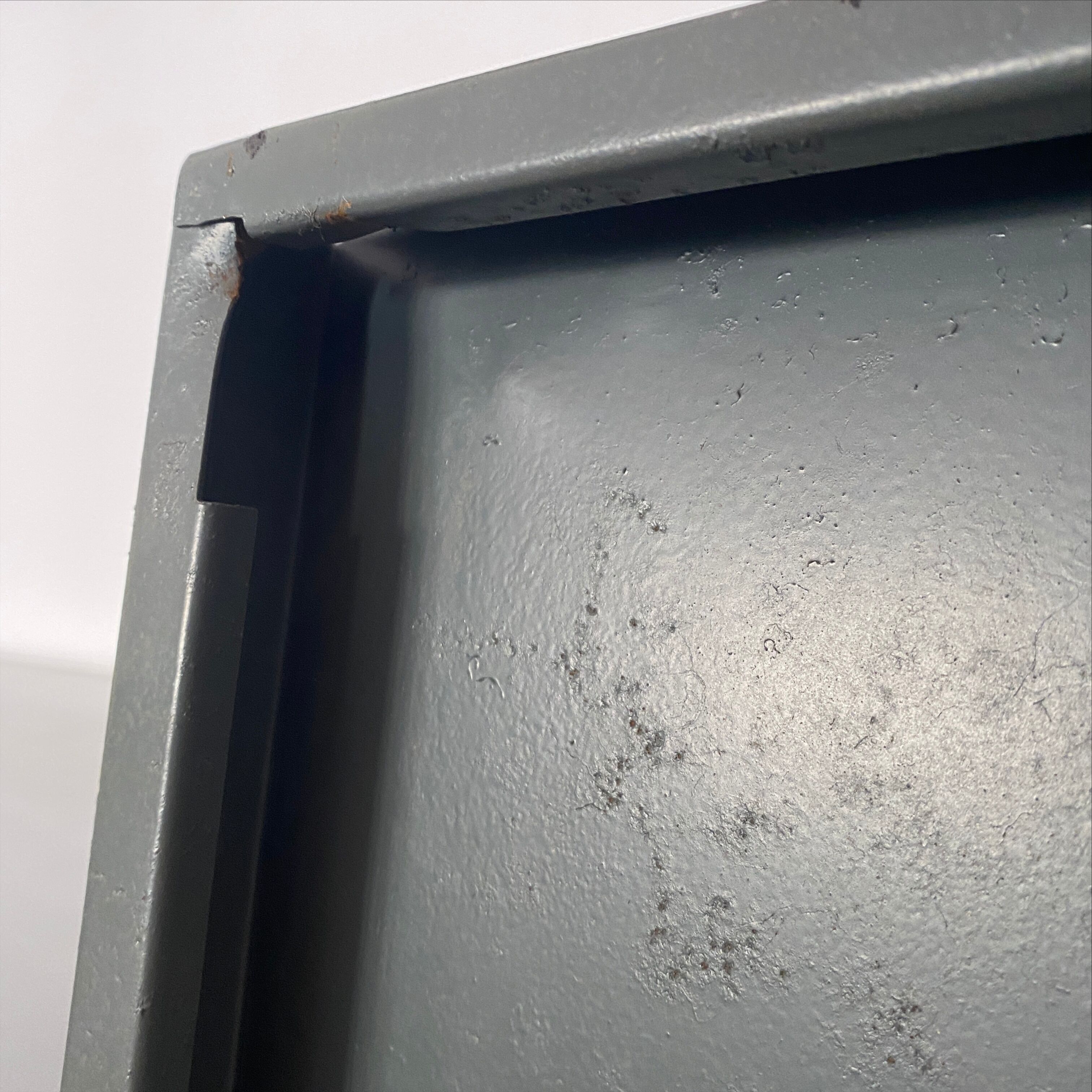 Library / Metal Shelf 1960