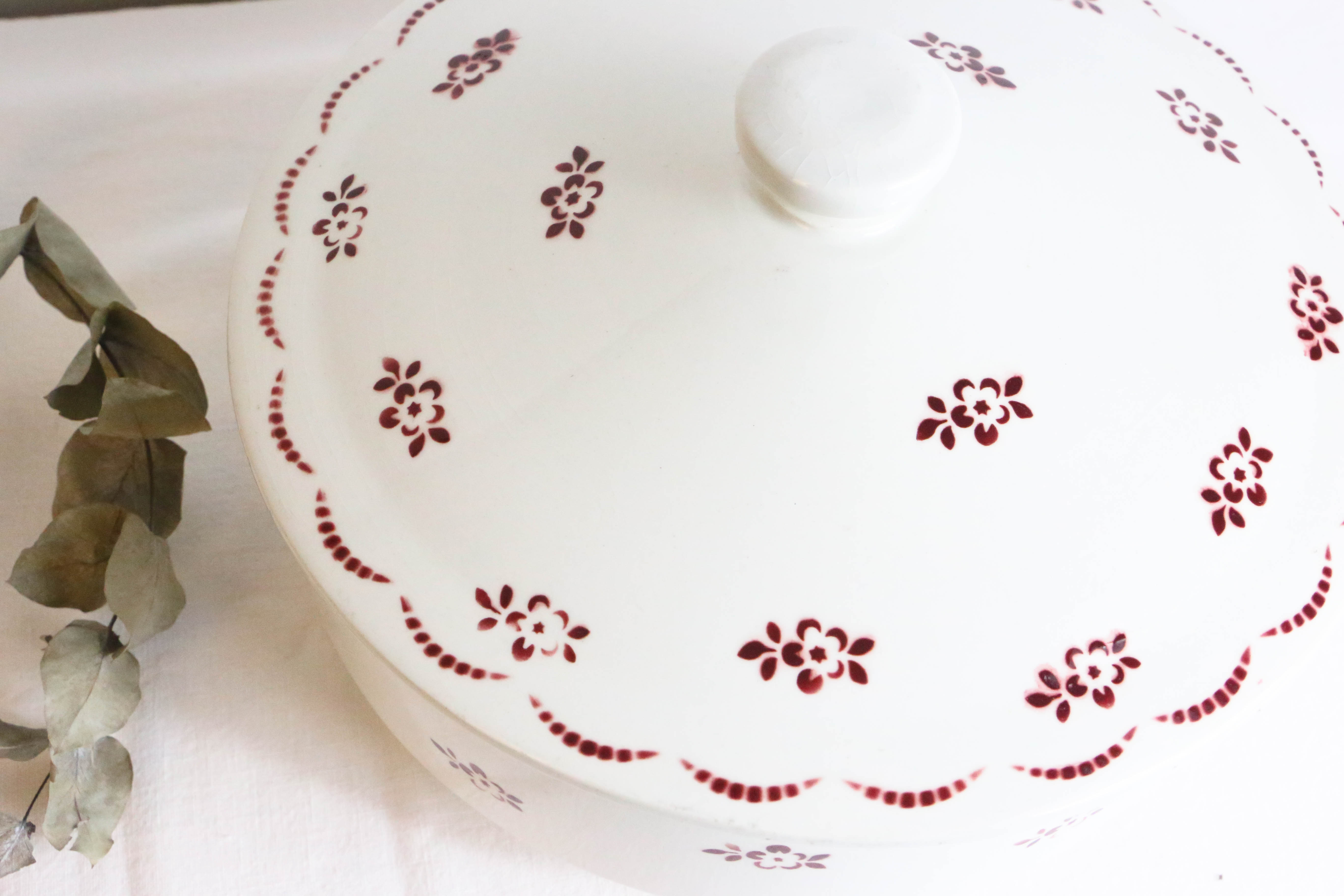 Ceramic soup kitchen, Moulin des Loups, vintage