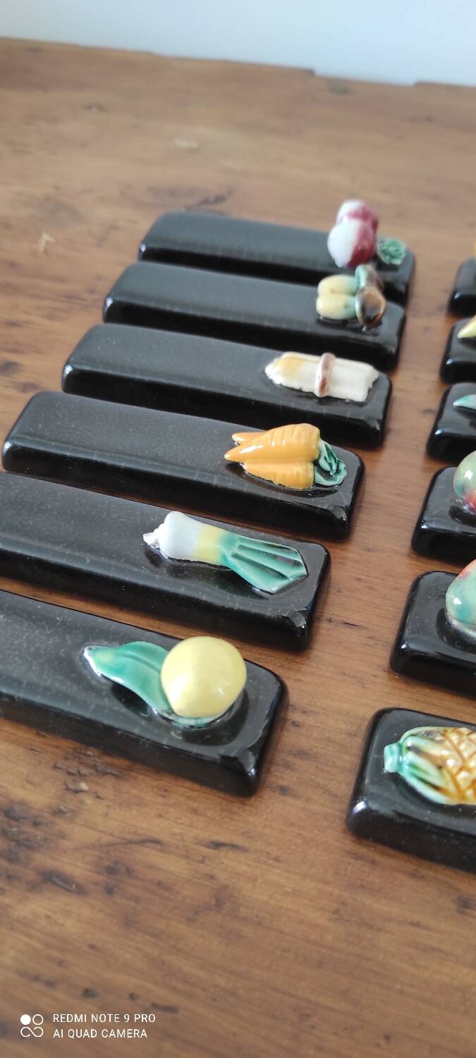 Ceramic knife holder set