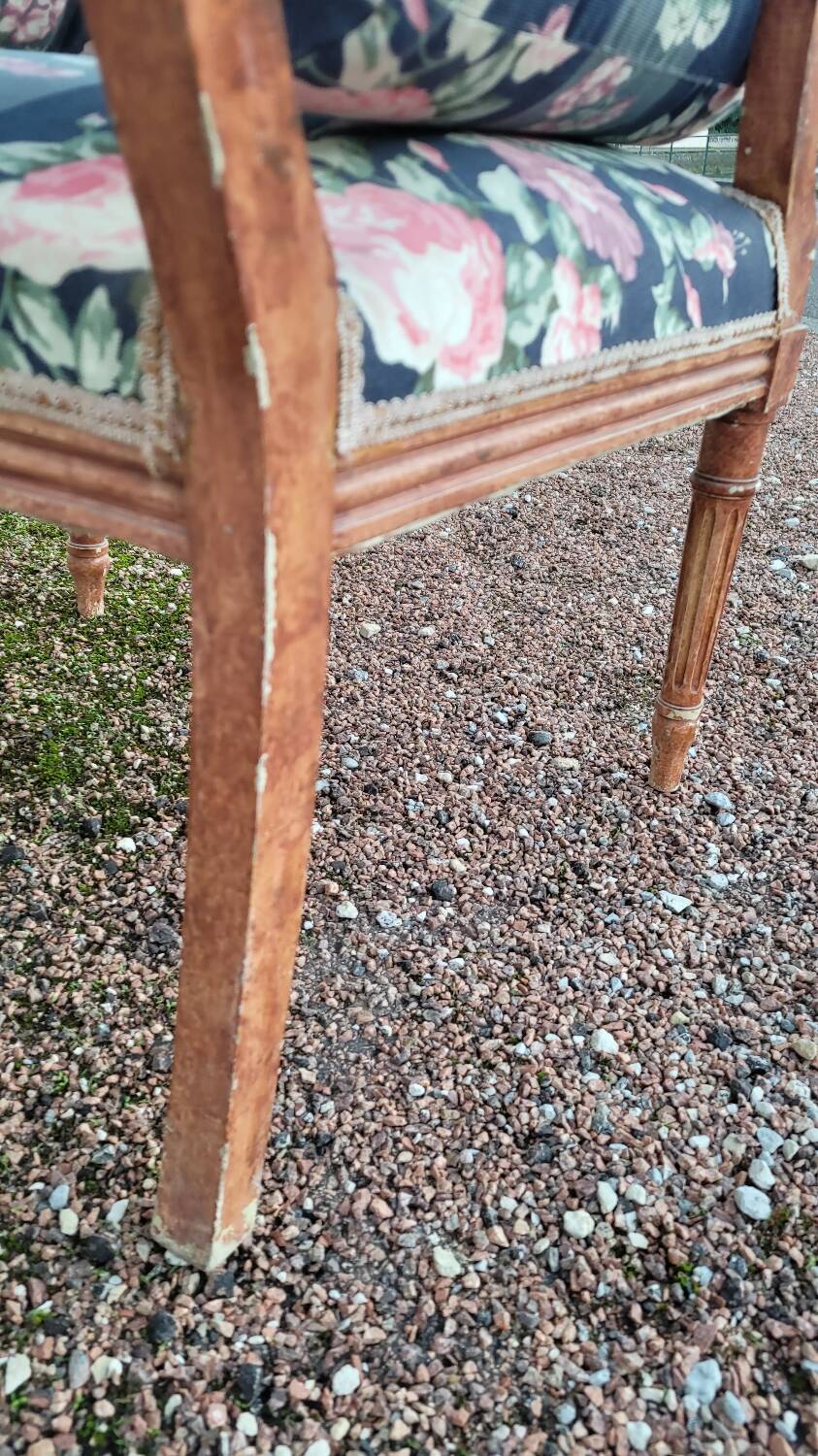 Antique Louis Xvi style armchair 1900s Fleuris fabrics