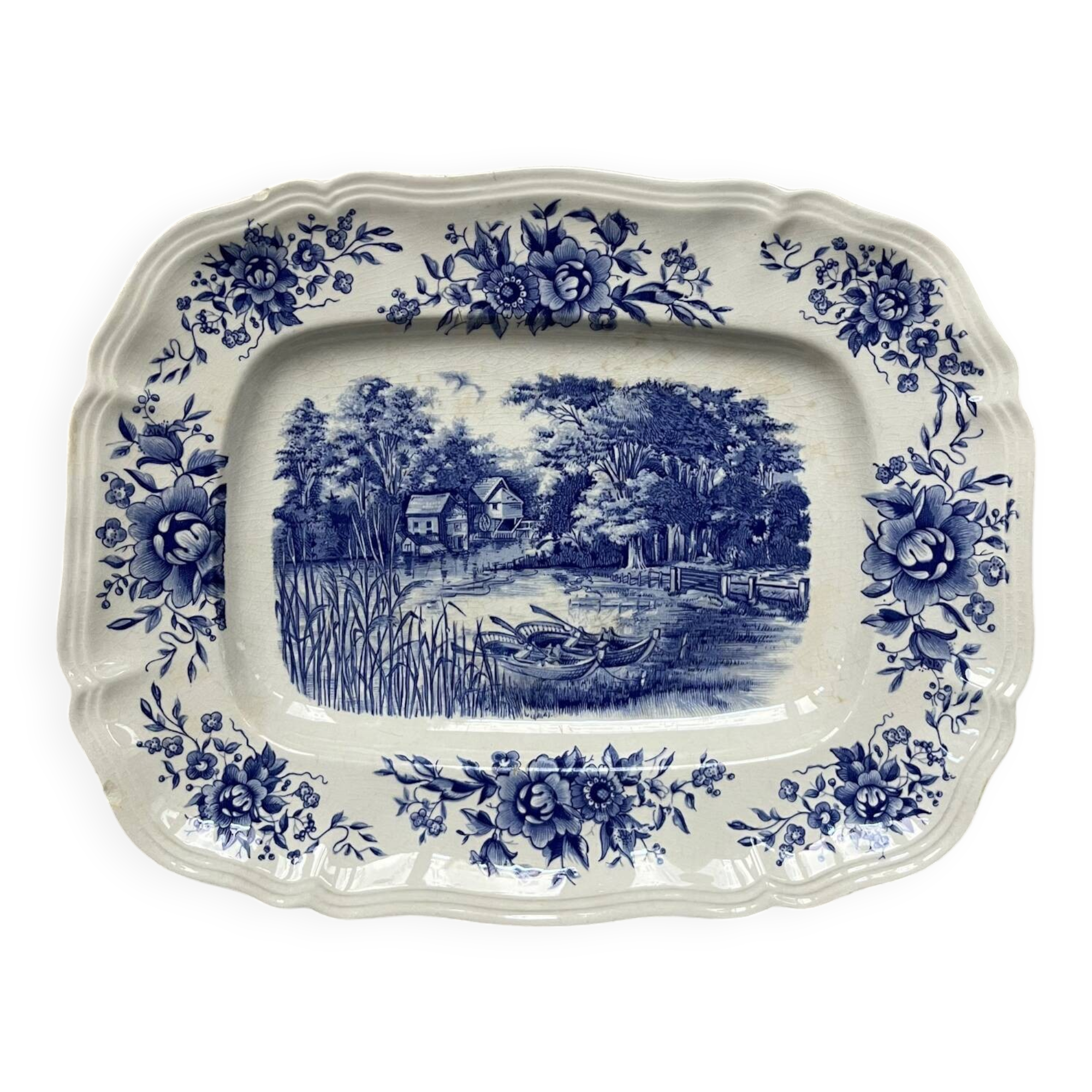 “Romantic” Sarreguemines serving dish
