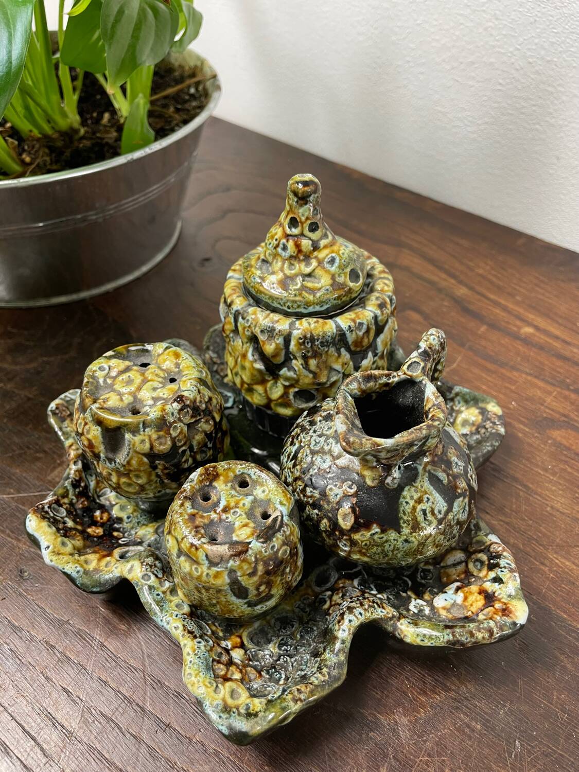 Vallauris fat lava ceramic condiment set