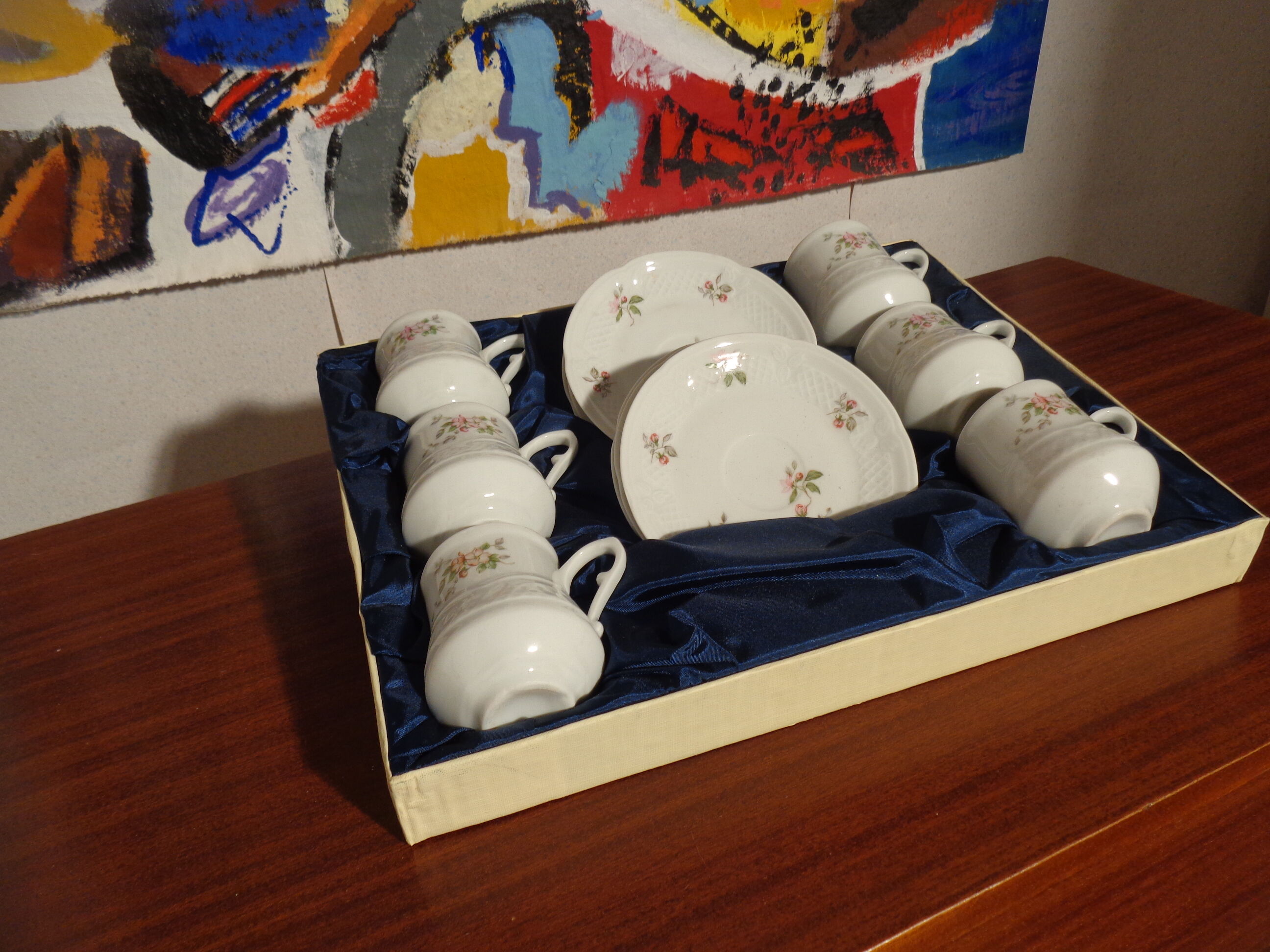 Louis Lourioux coffee cups in their box