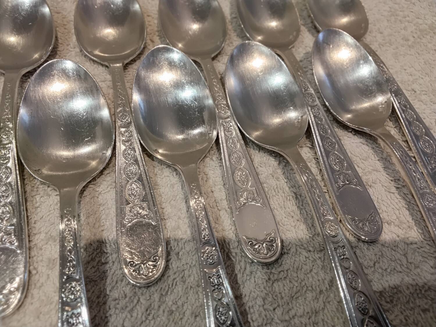 12 cuillères à café métal argenté orfèvre Christofle Villeroy