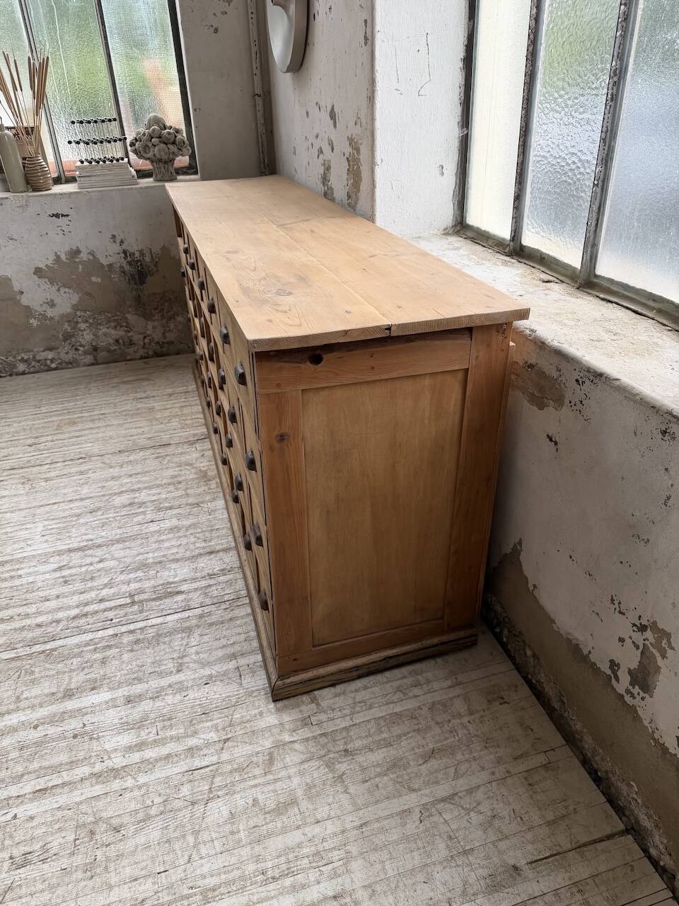 Meuble de métier pin XL années 50