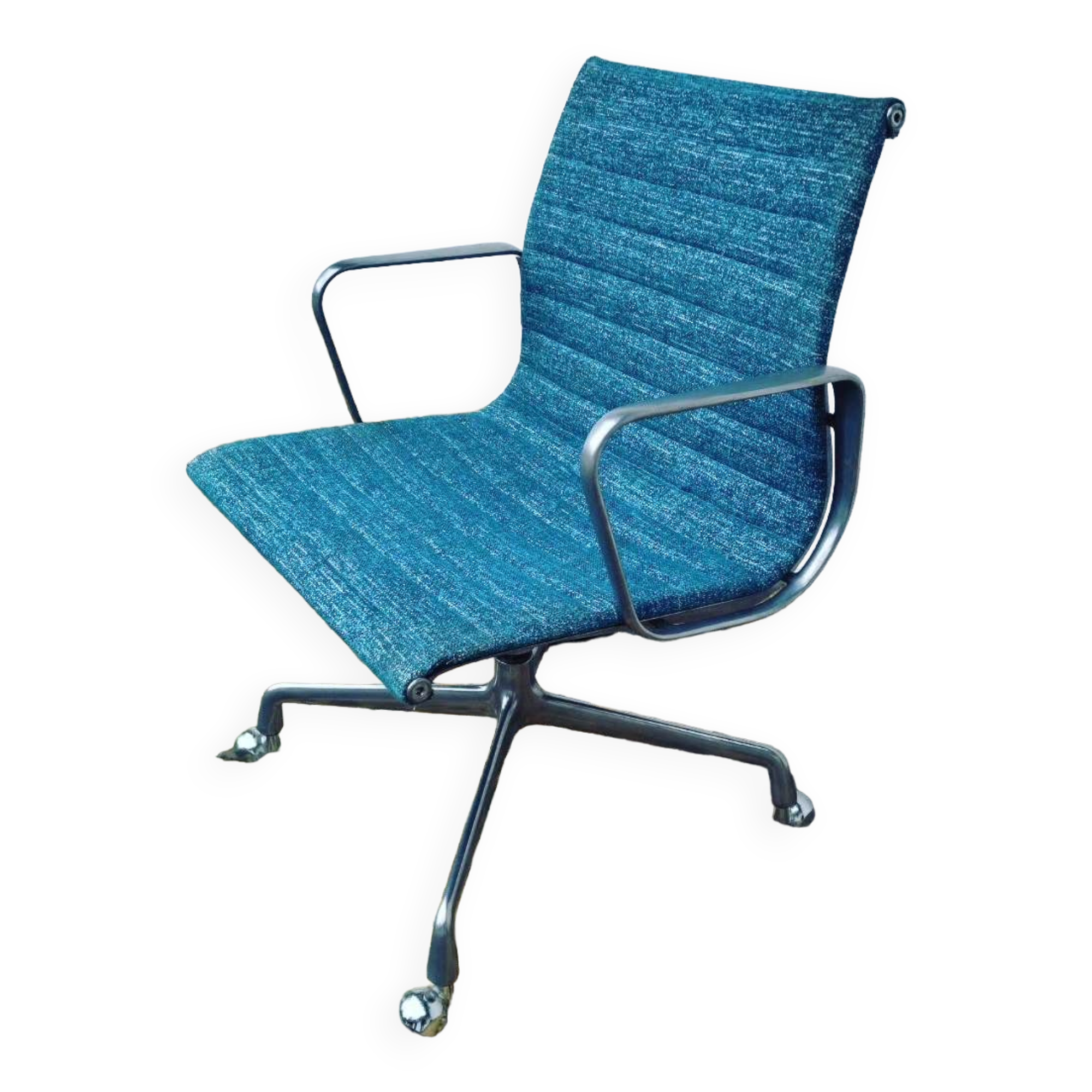 Armchair 108 by Charles & Ray Eames, Herman Miller