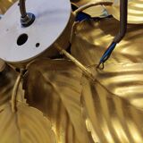Golden leaf wall lamp